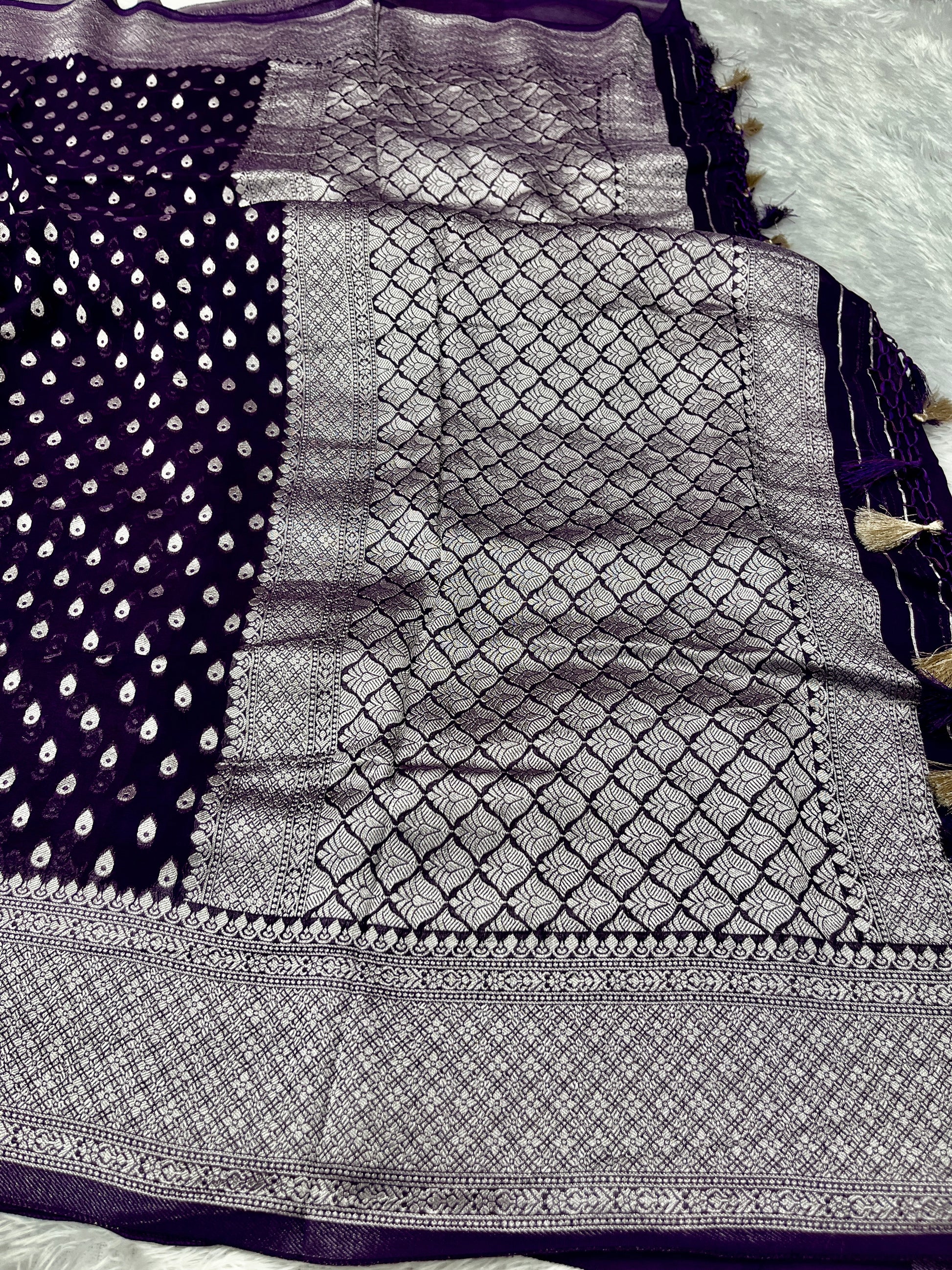 Banarsi Pure Natural Georgette Almond Buti  Design VSG06