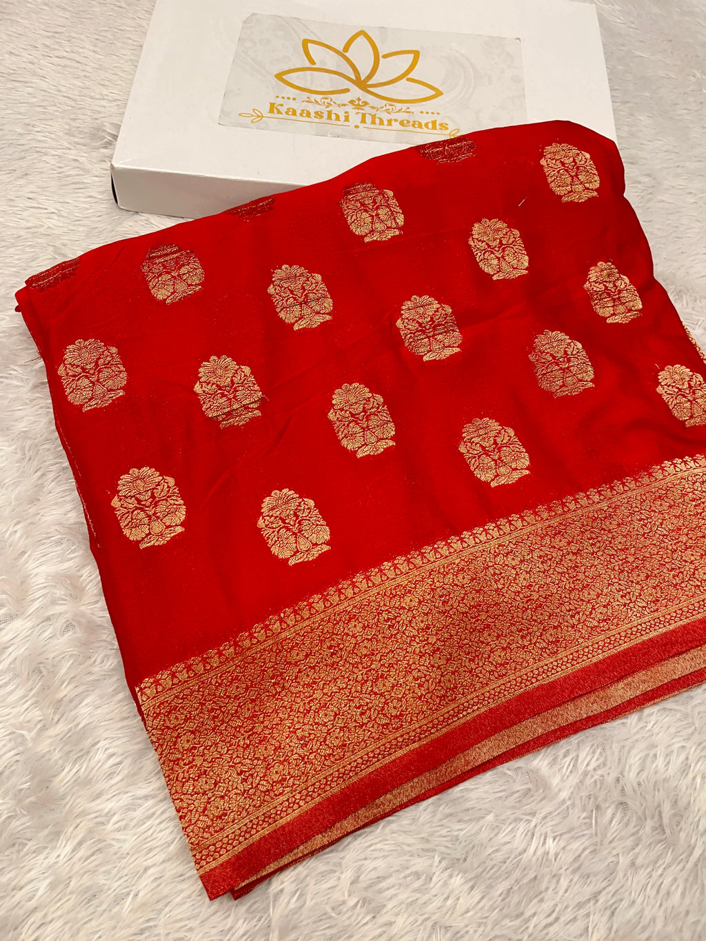 Chinon Silk Royal Buta   Design Red color  Saree CN08
