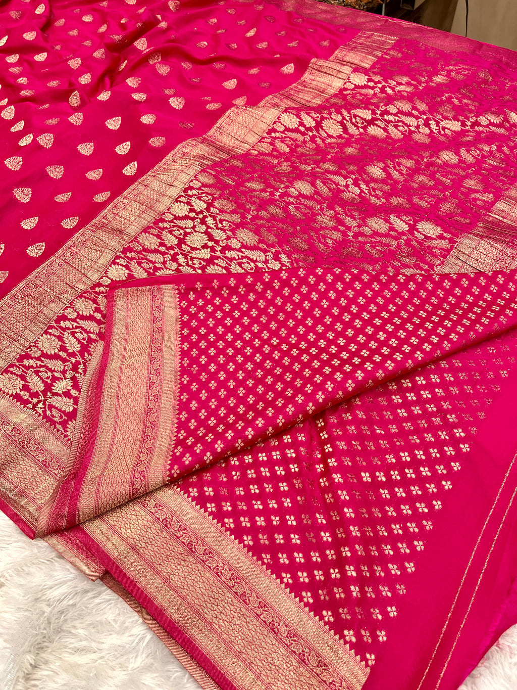 Chinon Silk Buta Zari Dark pink Color Saree CN01