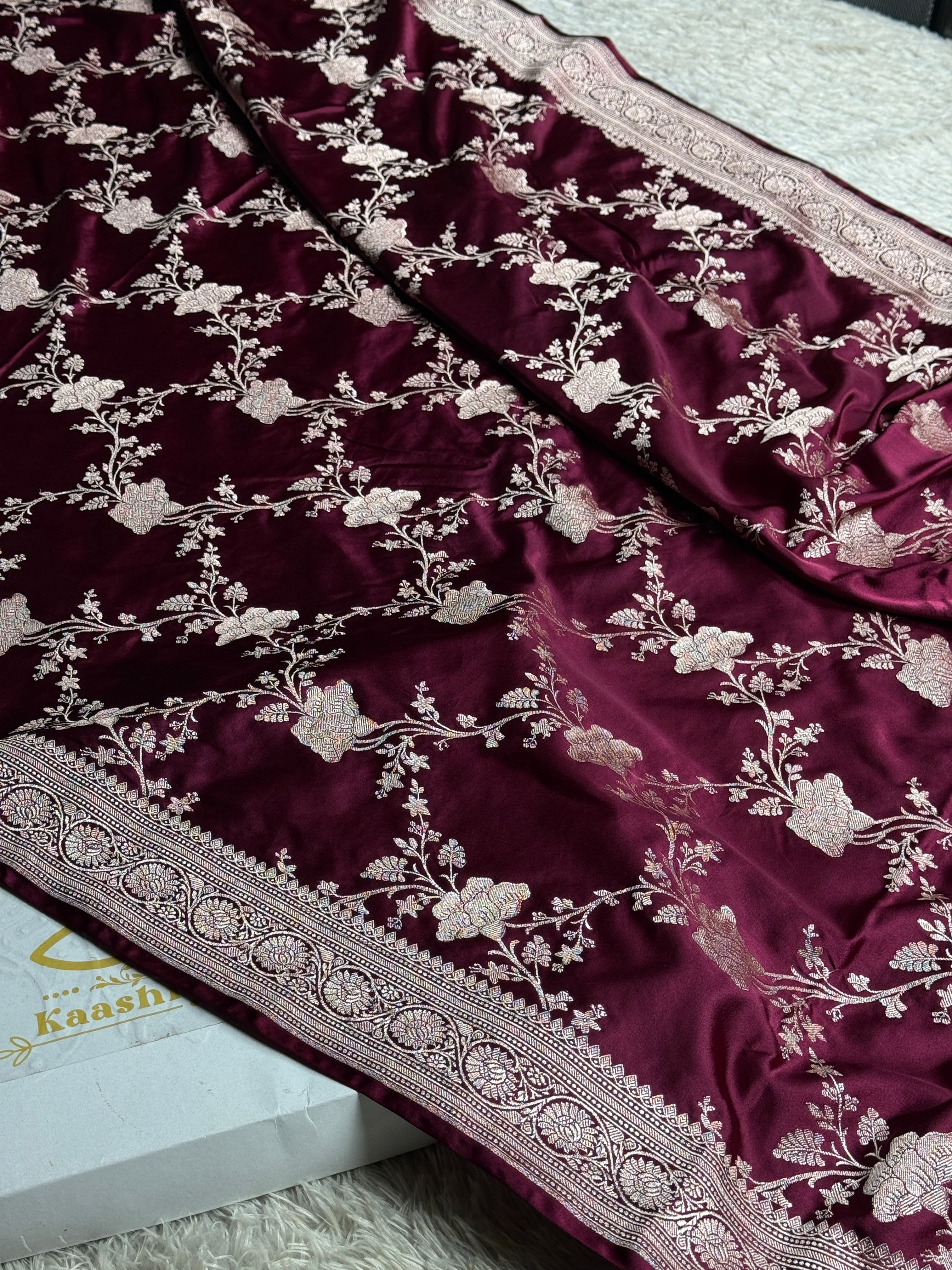 Wine Banarasi Mashru Silk Saree with All-Over Jaal Weaving & Scalloped Border – MKS216