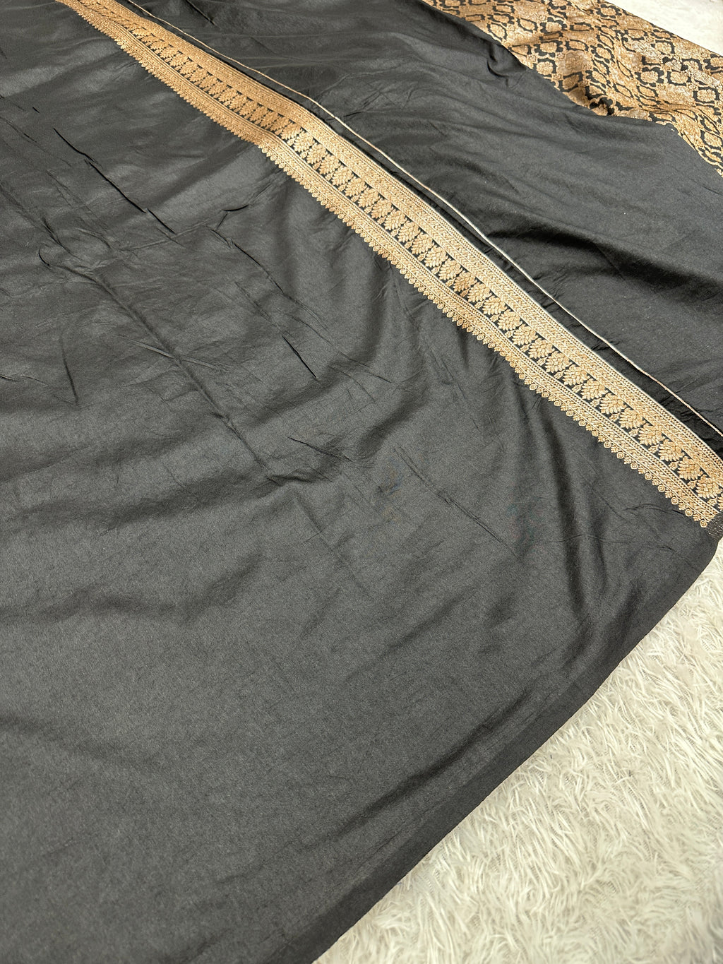 Black Banarasi Dupion Silk Saree with Embossed Antique Zari Weaving & Rich Antique Zari Pallu | STF100