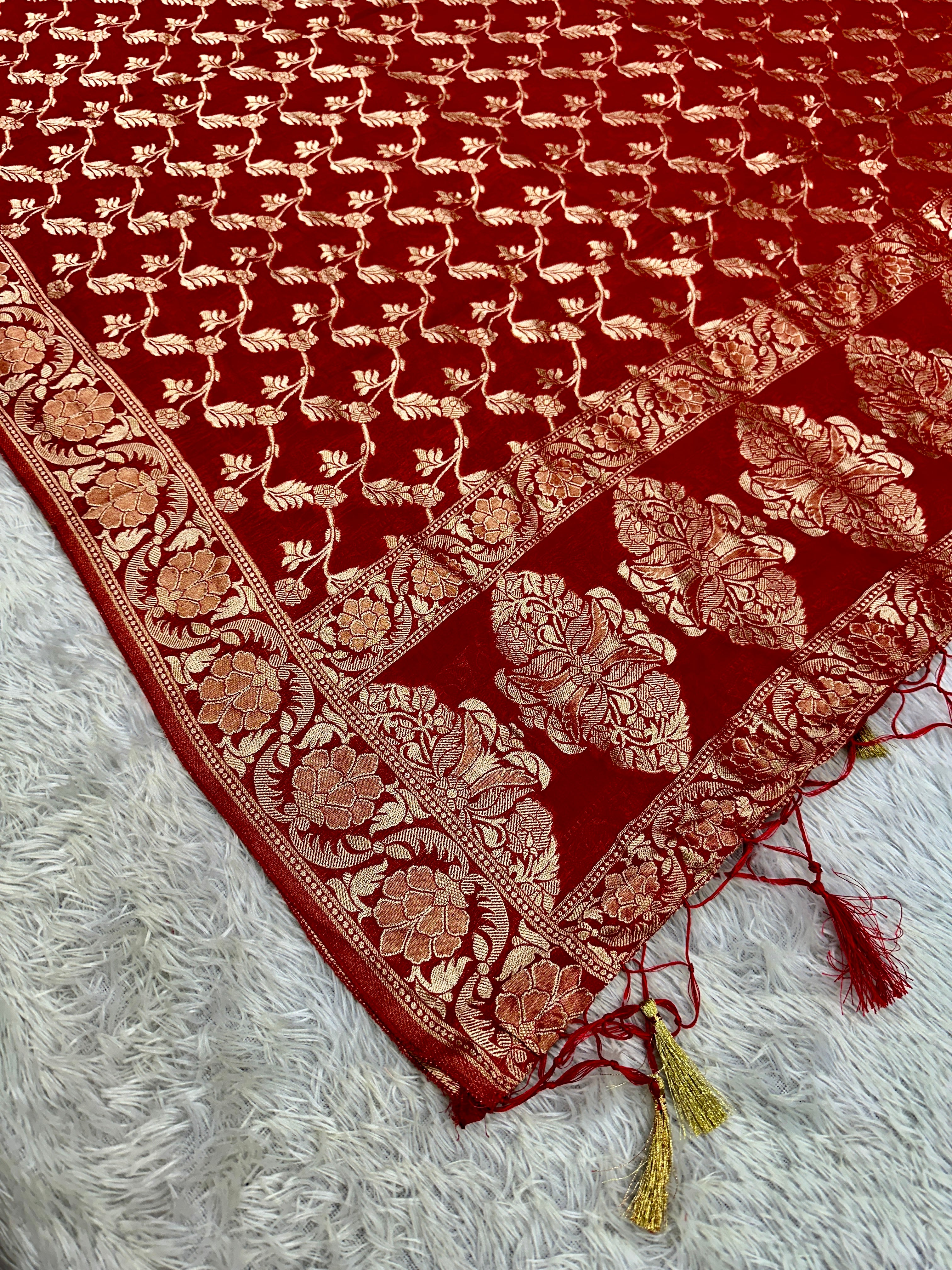 Banarasi Jacquard Zari Georgette Suit Dress – 3 Pc Set MSS22