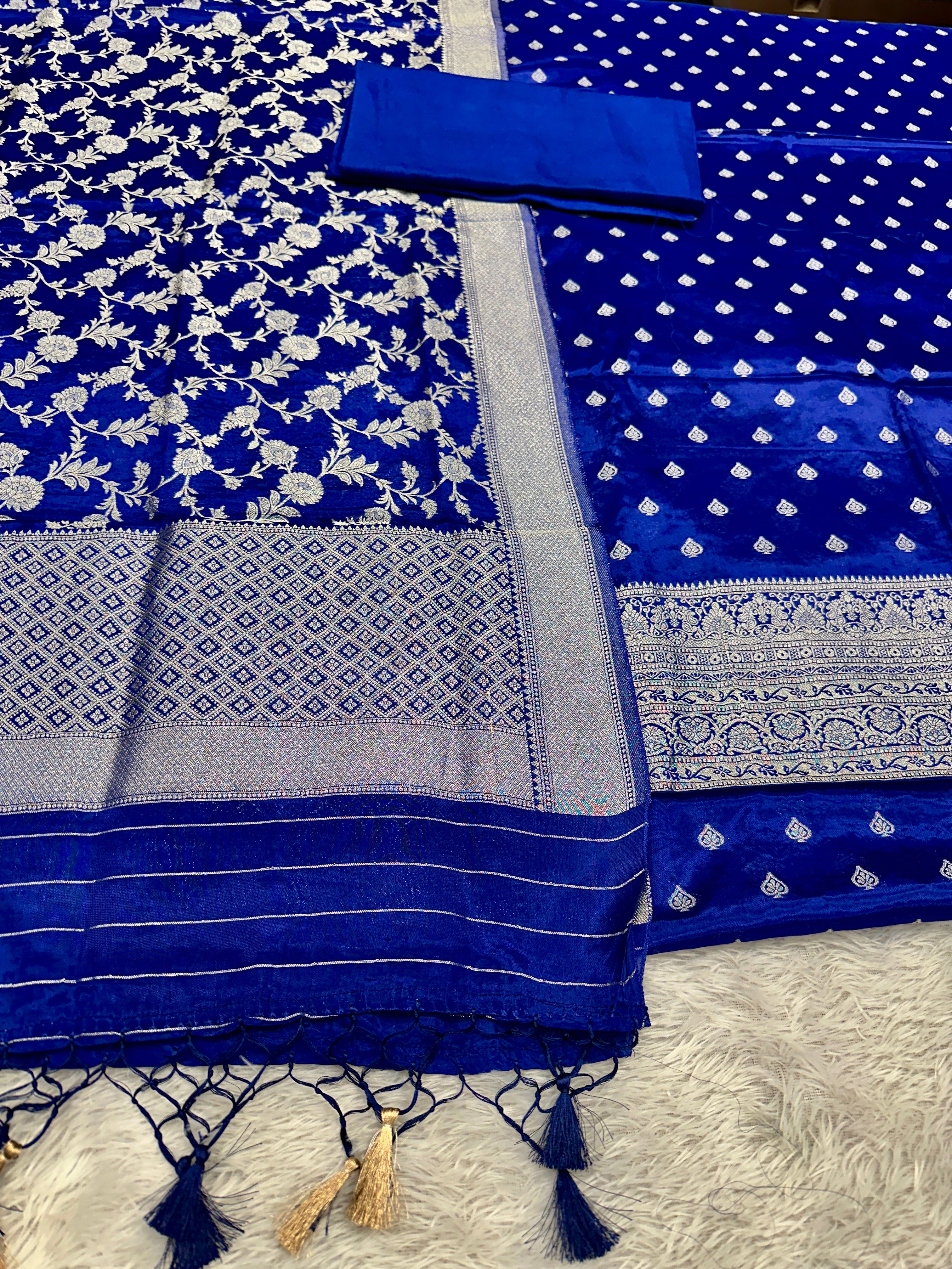 ✨ Banarasi Jacquard HO Silk 3-Piece Unstitched Dress Material MSS13
