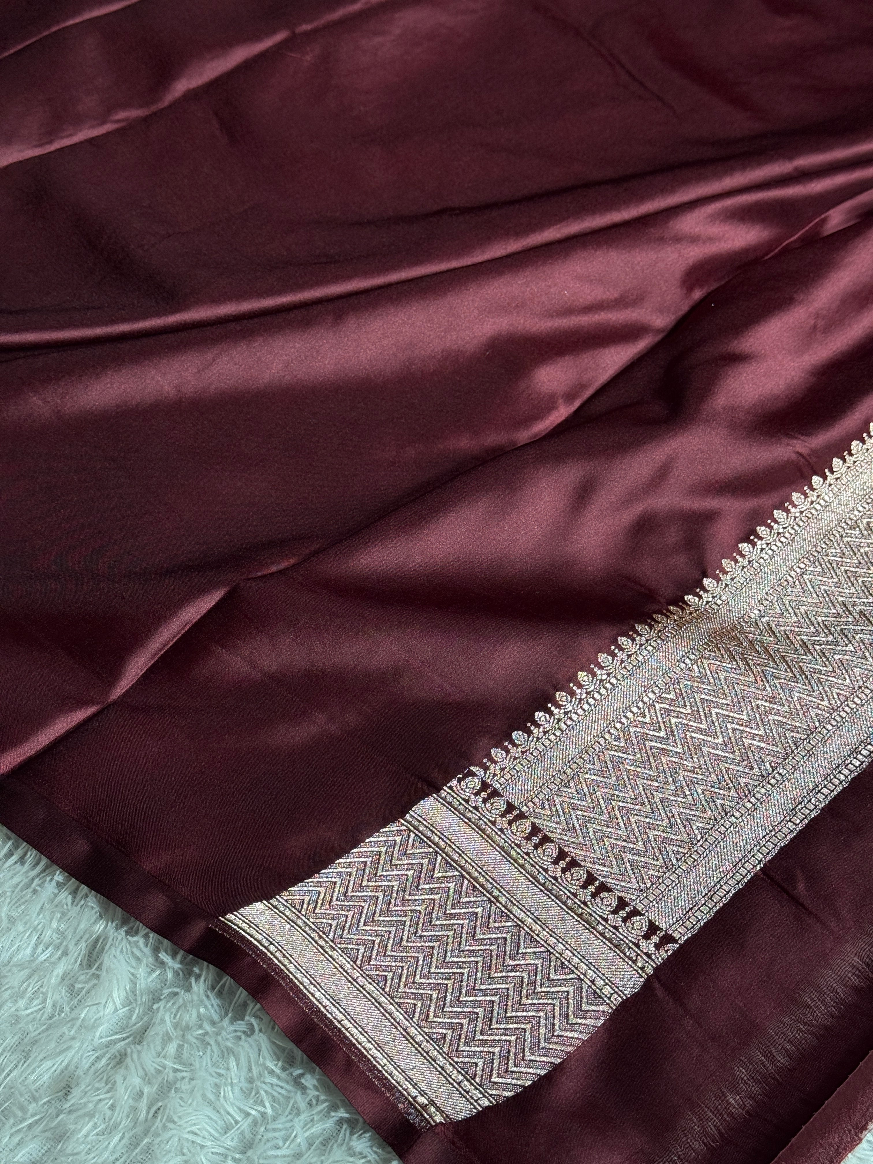 Wine Mashru Kataan Silk Saree with Meenakari Jaal Woven Design & Rich Zari Pallu | MKS634