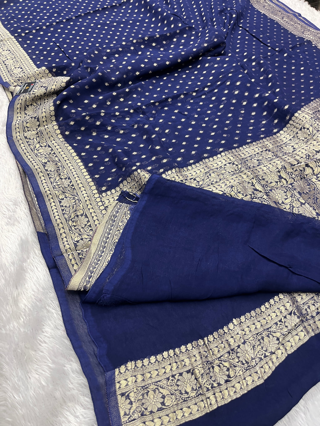 Banarsi Pure Natural Georgette Traditional Patti Buti  Design VSG05