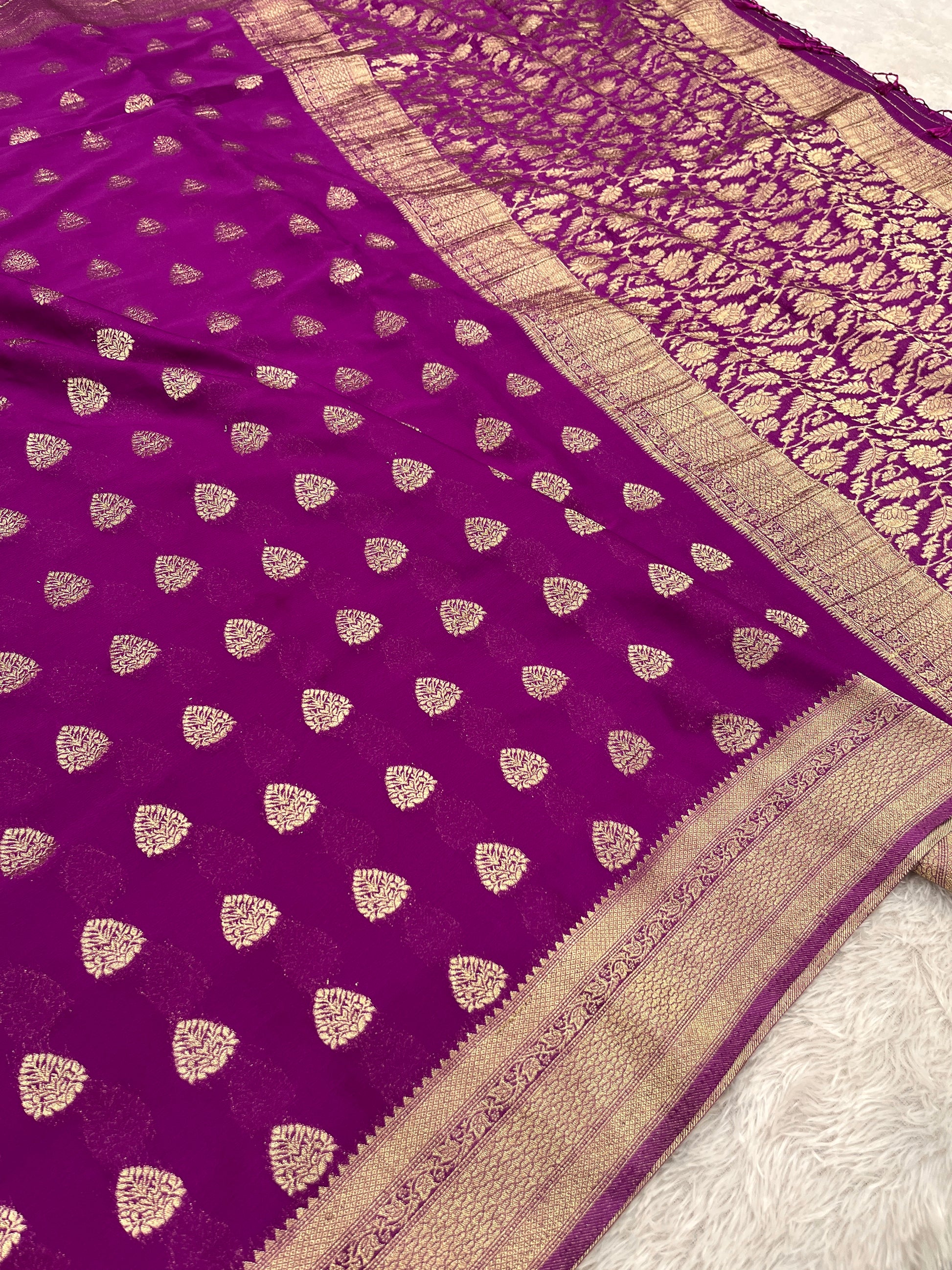 Chinon Silk Buta Zari Magenta Color Saree CN01