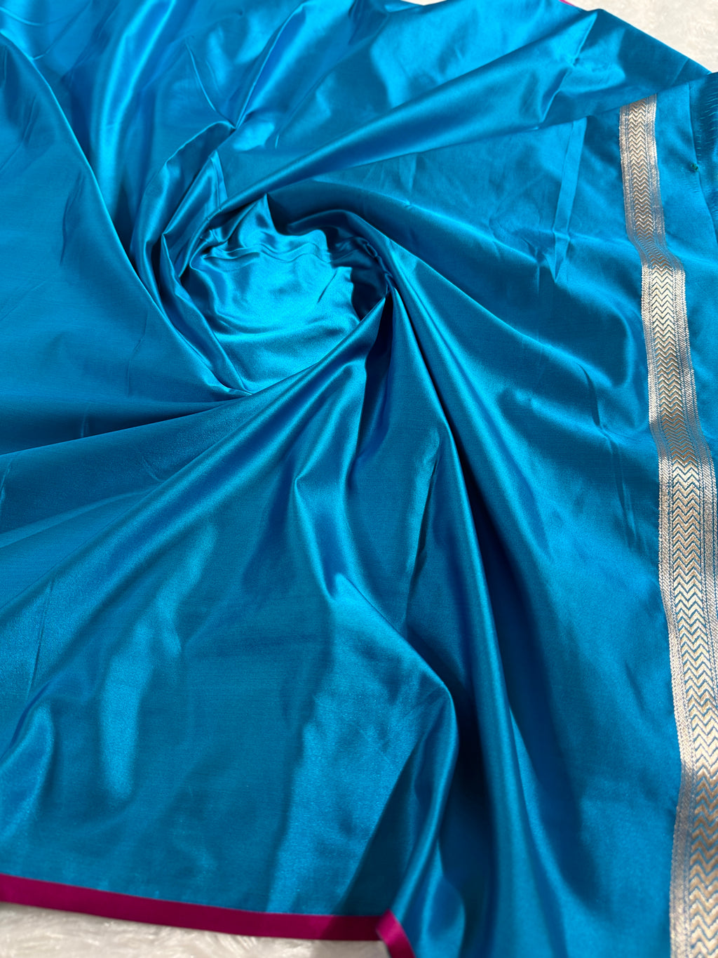 Peacock Blue Banarasi Mashru Kataan Silk Saree with Tanchoi Floral Weaving & Fancy Banarasi Border MKS102