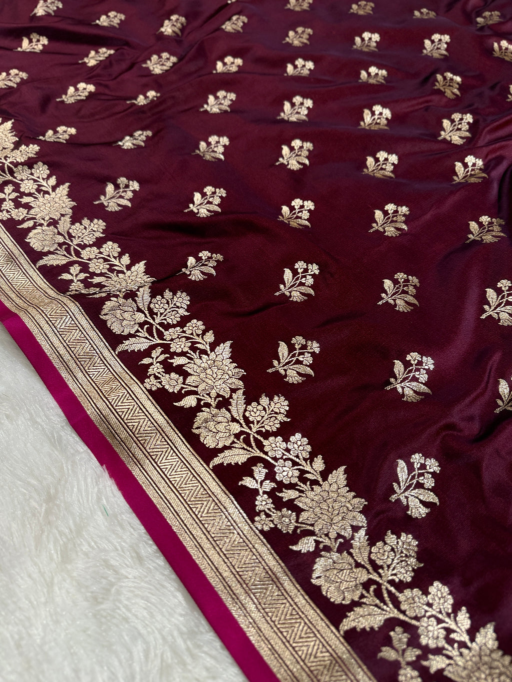Wine Banarasi Mashru Kataan Silk Saree with Jacquard Woven Flower Zari Buta & Rupa-Sona Zari