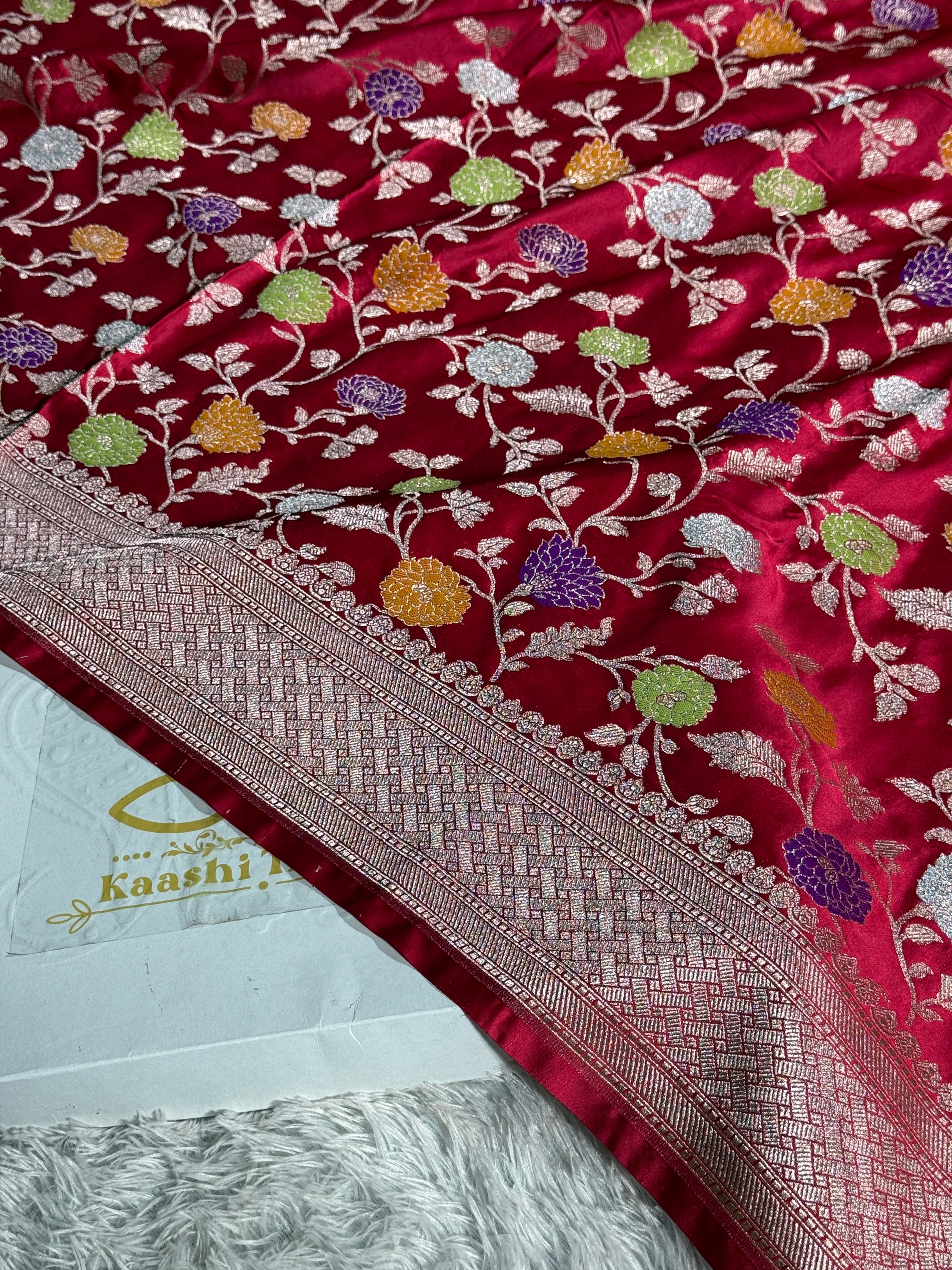 Cherish Red Mashru Kataan Silk Saree with Meenakari Jaal Woven Design & Rich Zari Pallu | MKS621