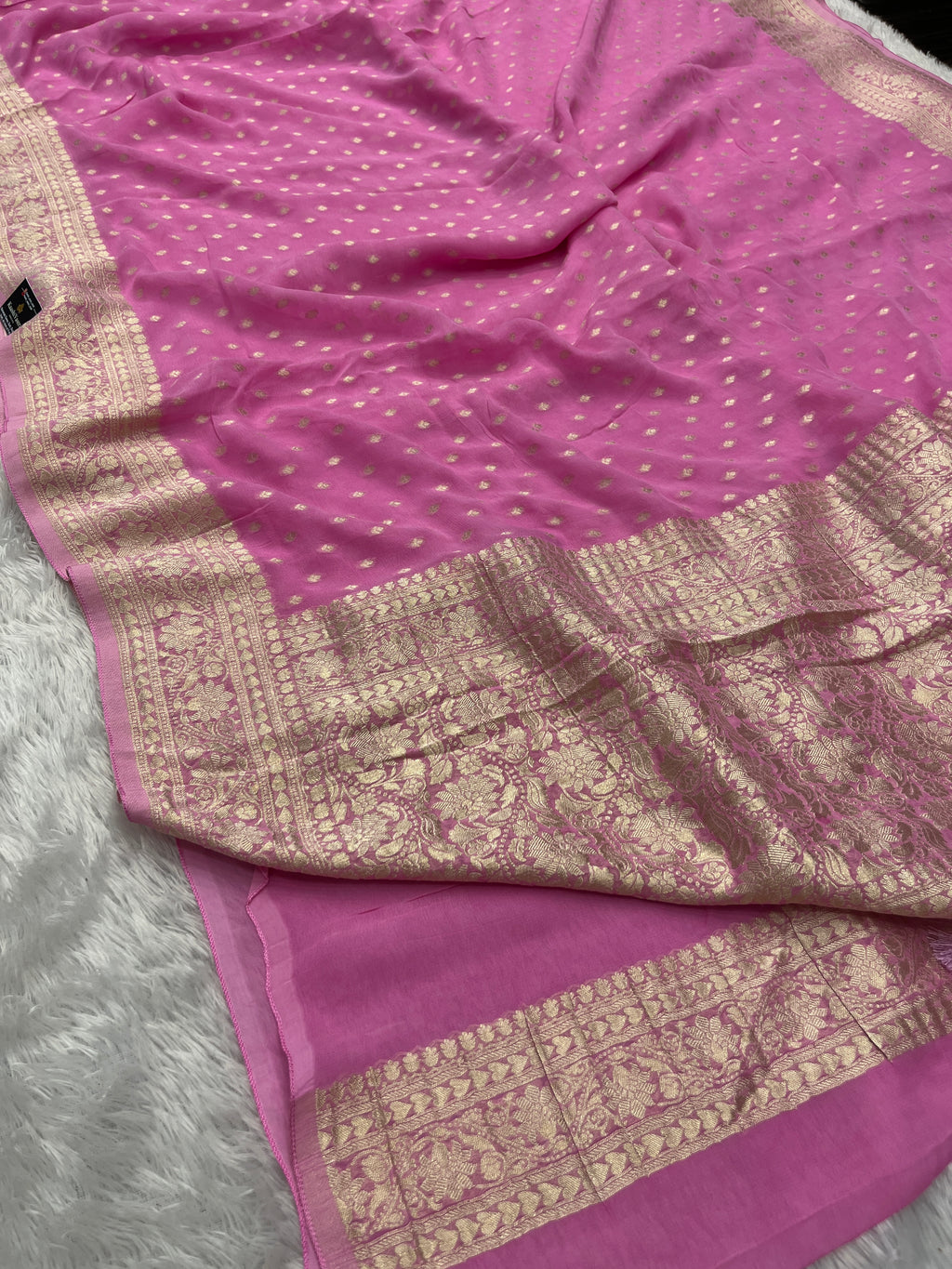 Banarsi Pure Natural Georgette Traditional Patti Buti  Design VSG05