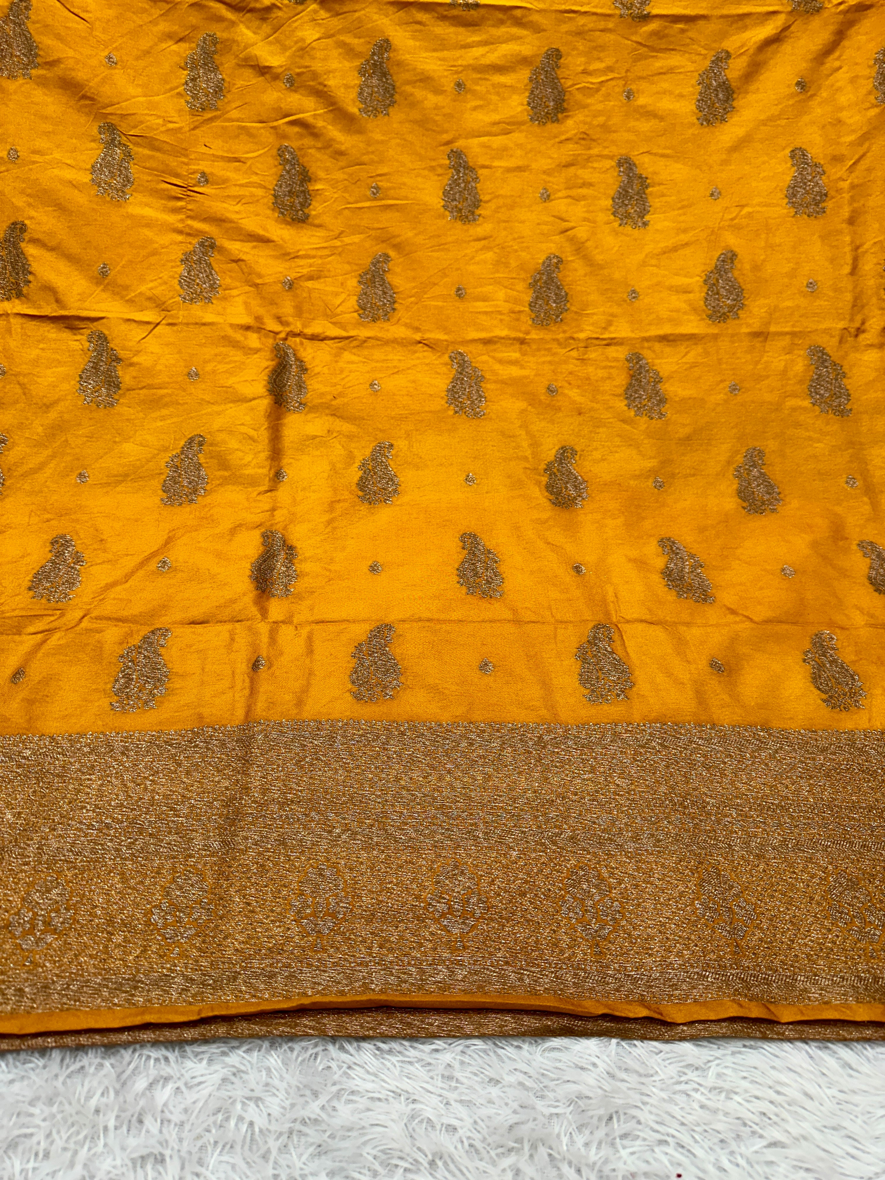 Banarasi Soft Silk 3 Piece Ladies Suit with Antique Zari Woven Work – MSS27