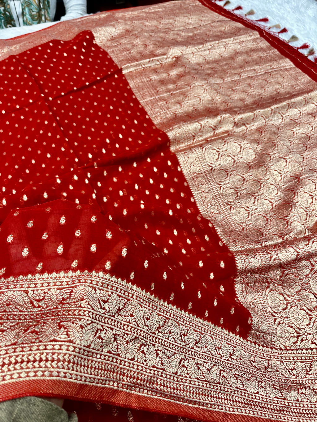 Banarsi Pure Natural Georgette Traditional chunni Design VSG03