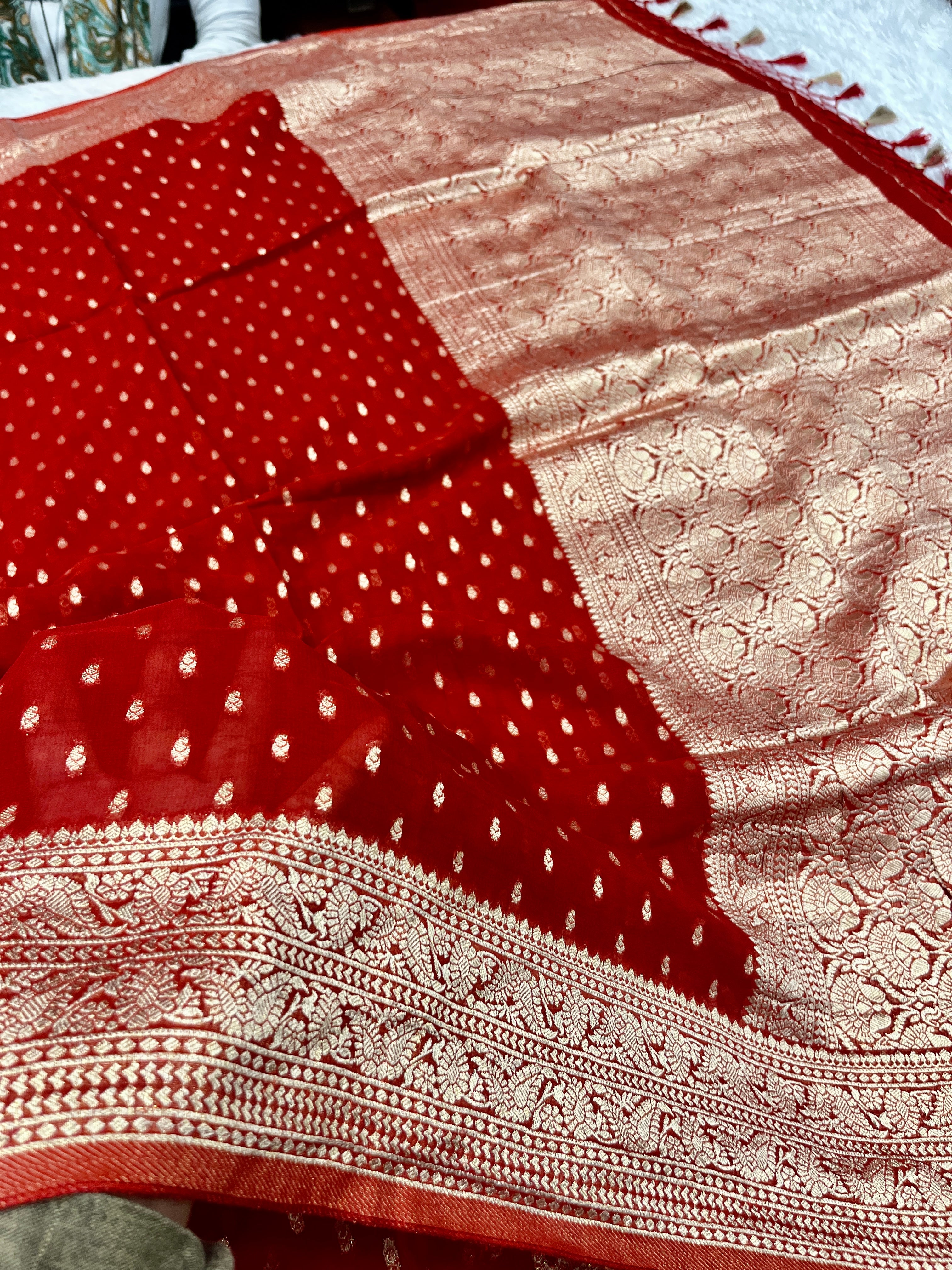 Banarsi Pure Natural Georgette Traditional chunni Design VSG03
