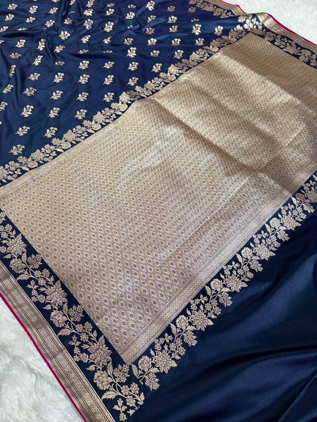 Navy Blue Banarasi Mashru Kataan Silk Saree with Jacquard Woven Flower Zari Buta & Rupa-Sona Zari