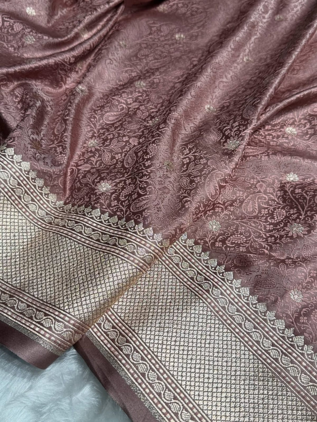 Banarasi Mashru Kataan Silk Saree Featuring Tanchoi Zari Meena Work with Rich Pallu – MKS411