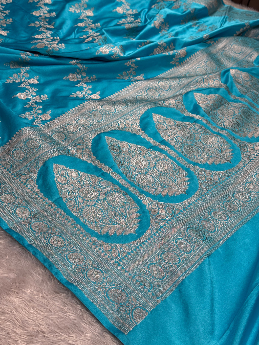Light Blue Premium Banarasi Mashru Silk Saree with Jaal Woven Pattern MKS143