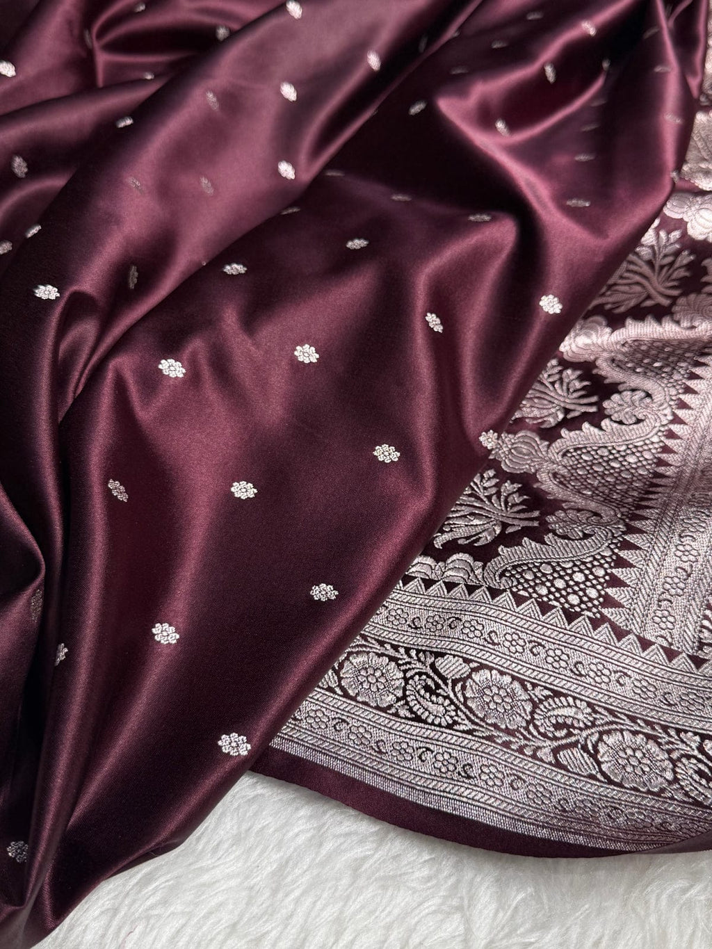 Premium Mashru Kataan Silk Saree with Star Buti Motifs and Luxurious Zari Pallu – MKS410