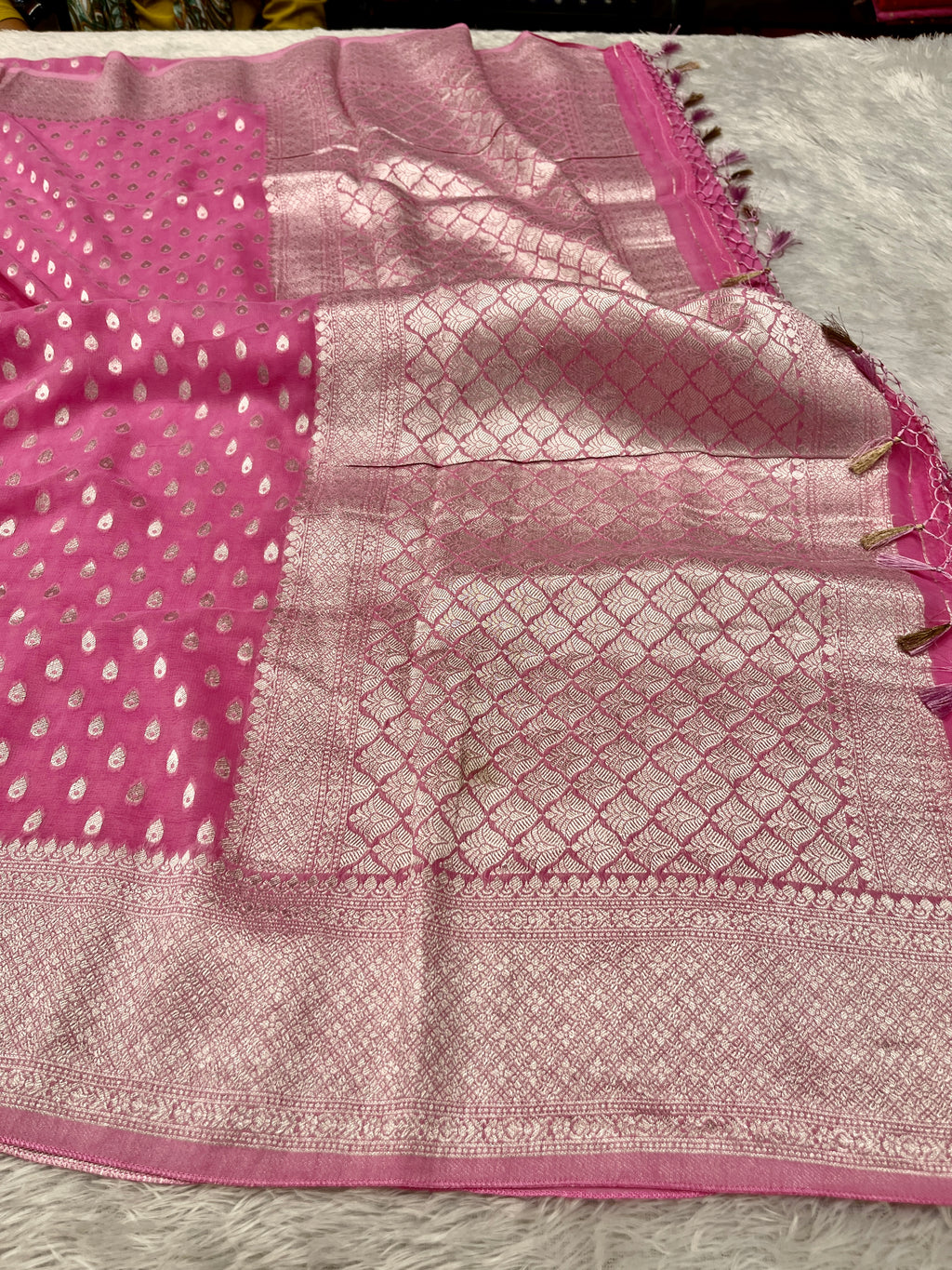 Banarsi Pure Natural Georgette Almond Buti  Design VSG06