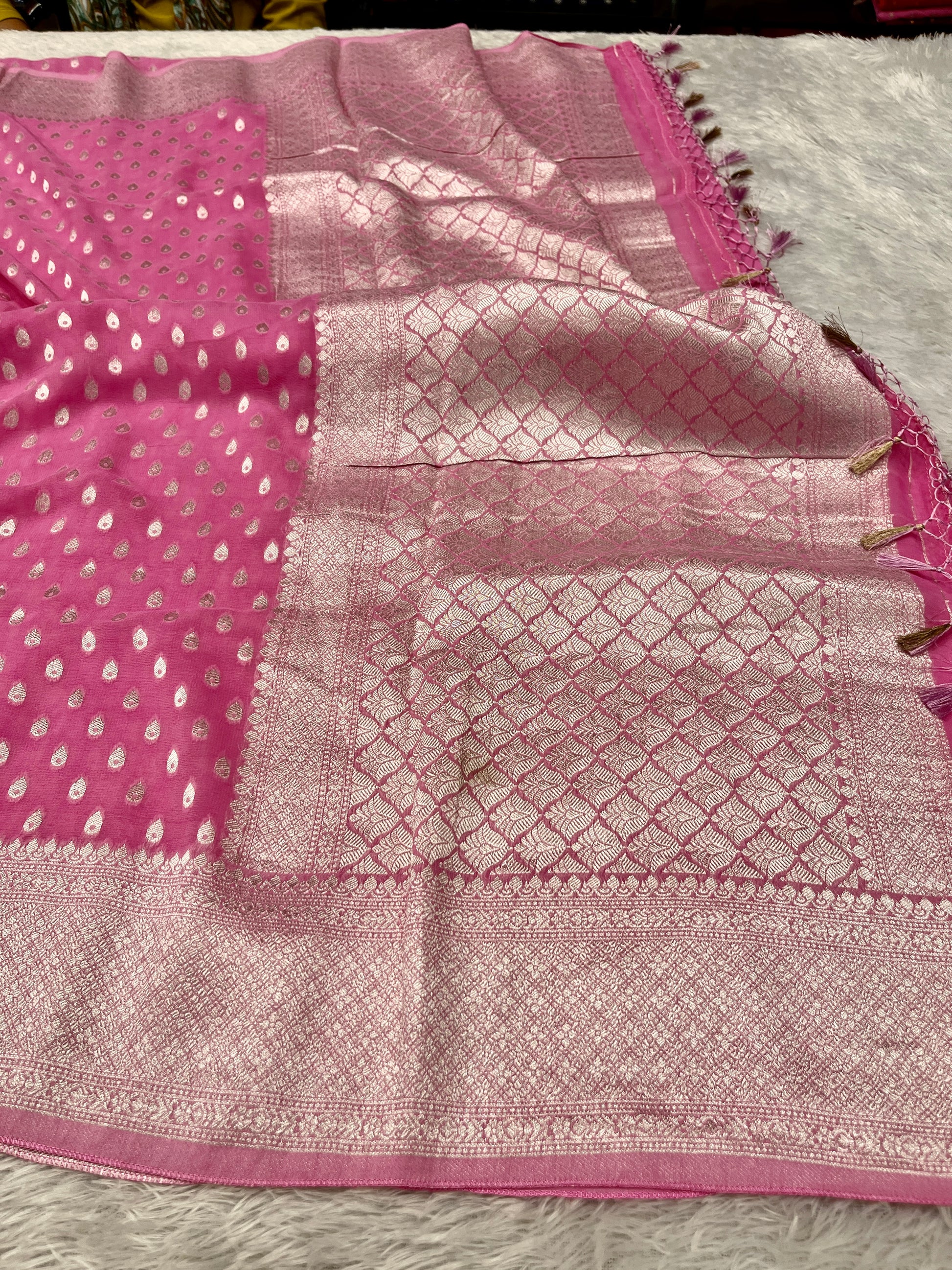 Banarsi Pure Natural Georgette Almond Buti  Design VSG06