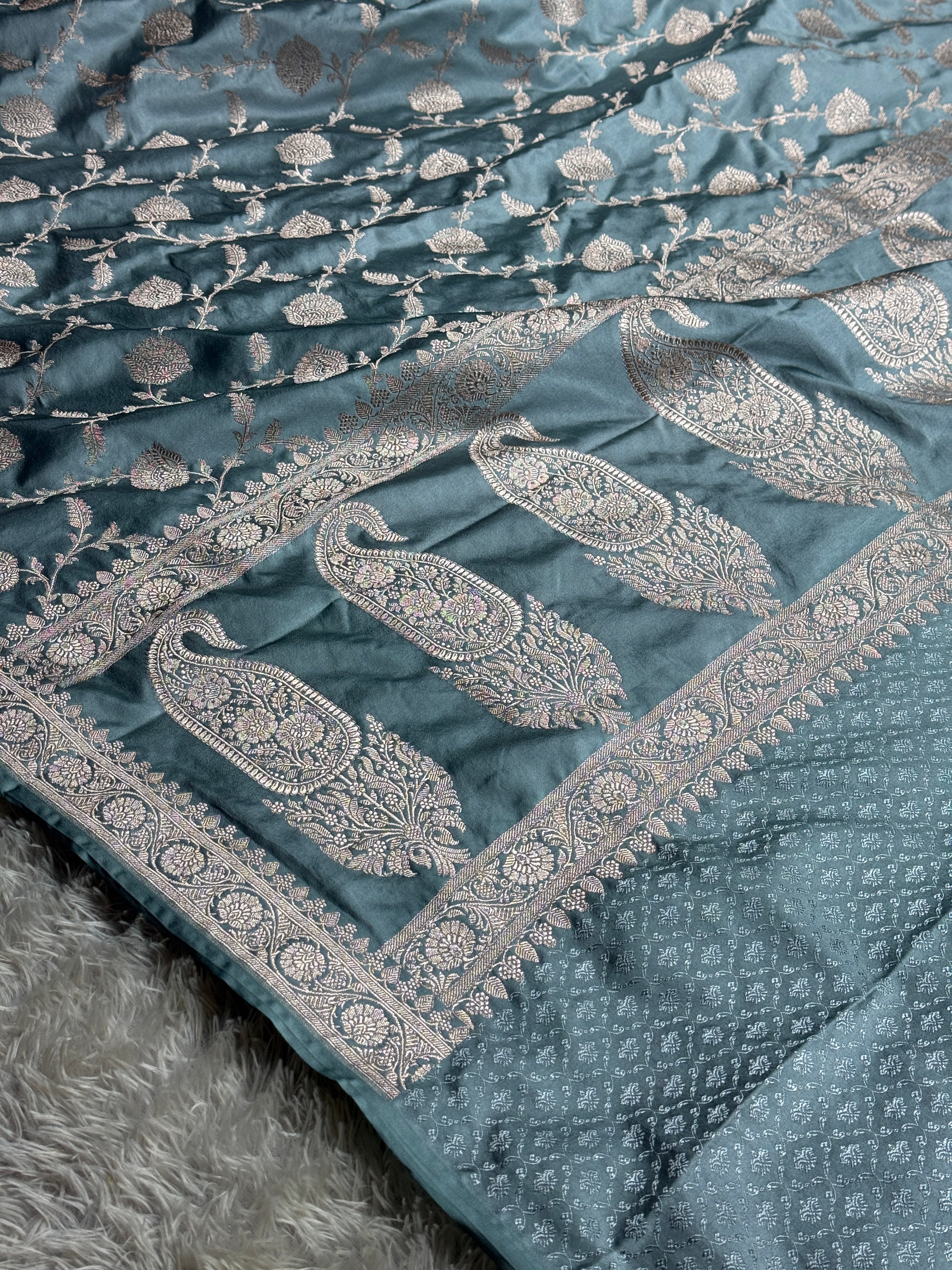 Grey Banarasi Mashru Silk Saree | Satin Finish | Jaal Woven Pattern | Running Blouse MKS228