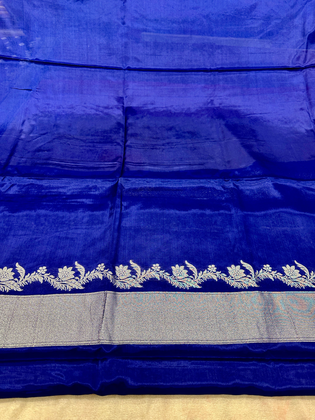 ✨ Banarasi Jacquard Gap Buti HO Silk 3-Piece Unstitched Dress Material MSS20