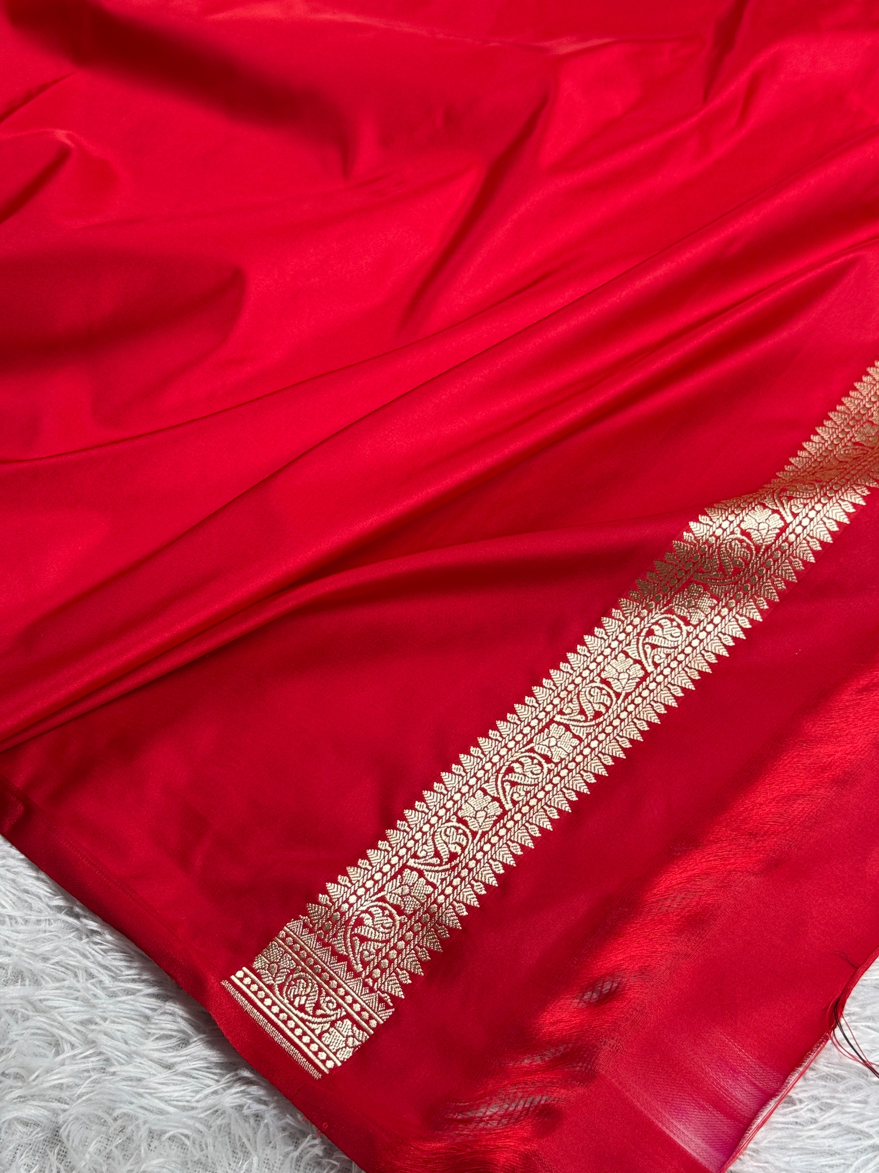 Royal Red Banarasi Satin Mashru Silk Saree with Matter Buti Zari Weaving & Scalloped Border – MKS505