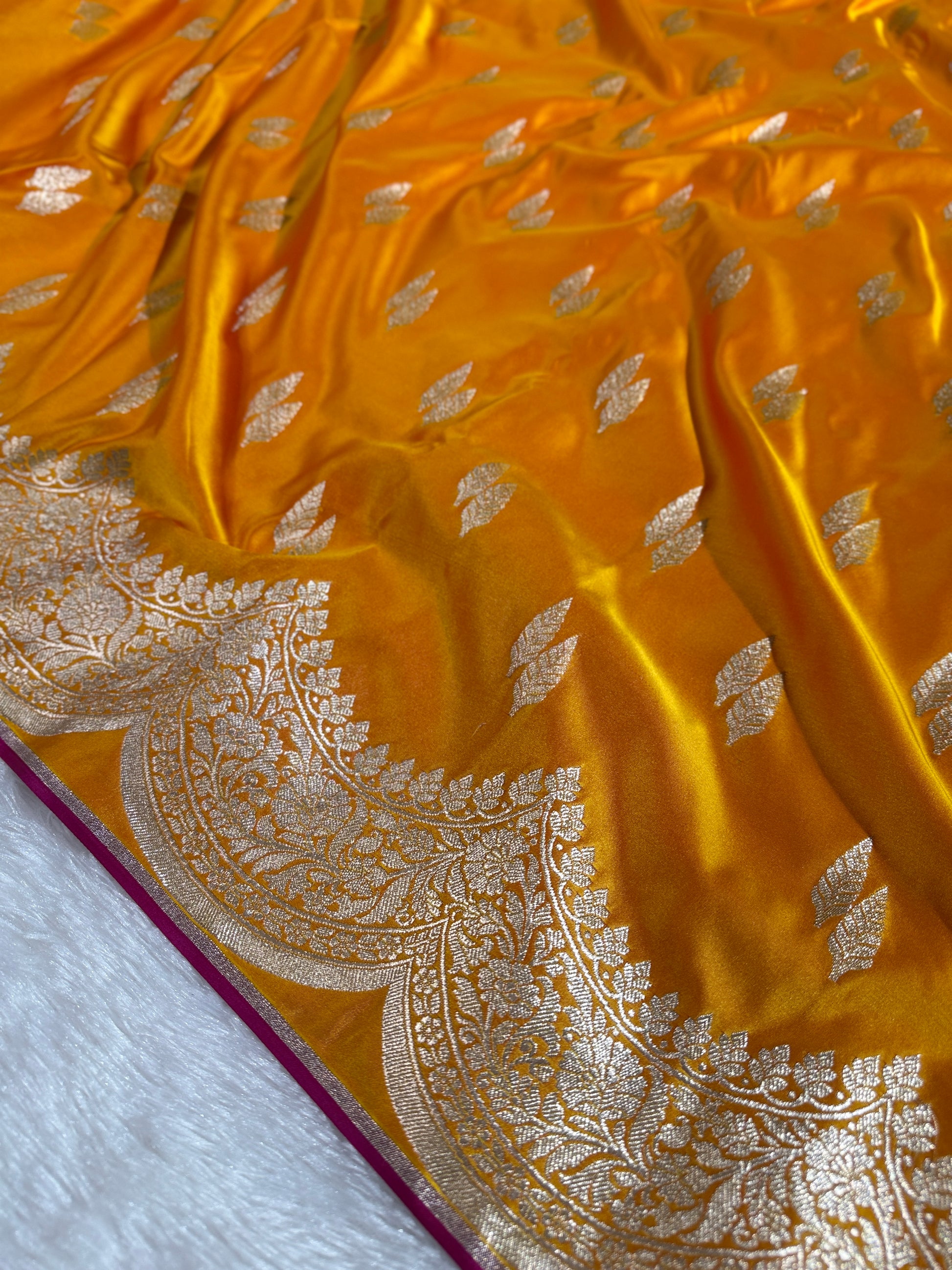 Yellow Banarasi Mashru Silk Saree with Jacquard Dual Buta Weave & Soft Zari Detailing MKS088