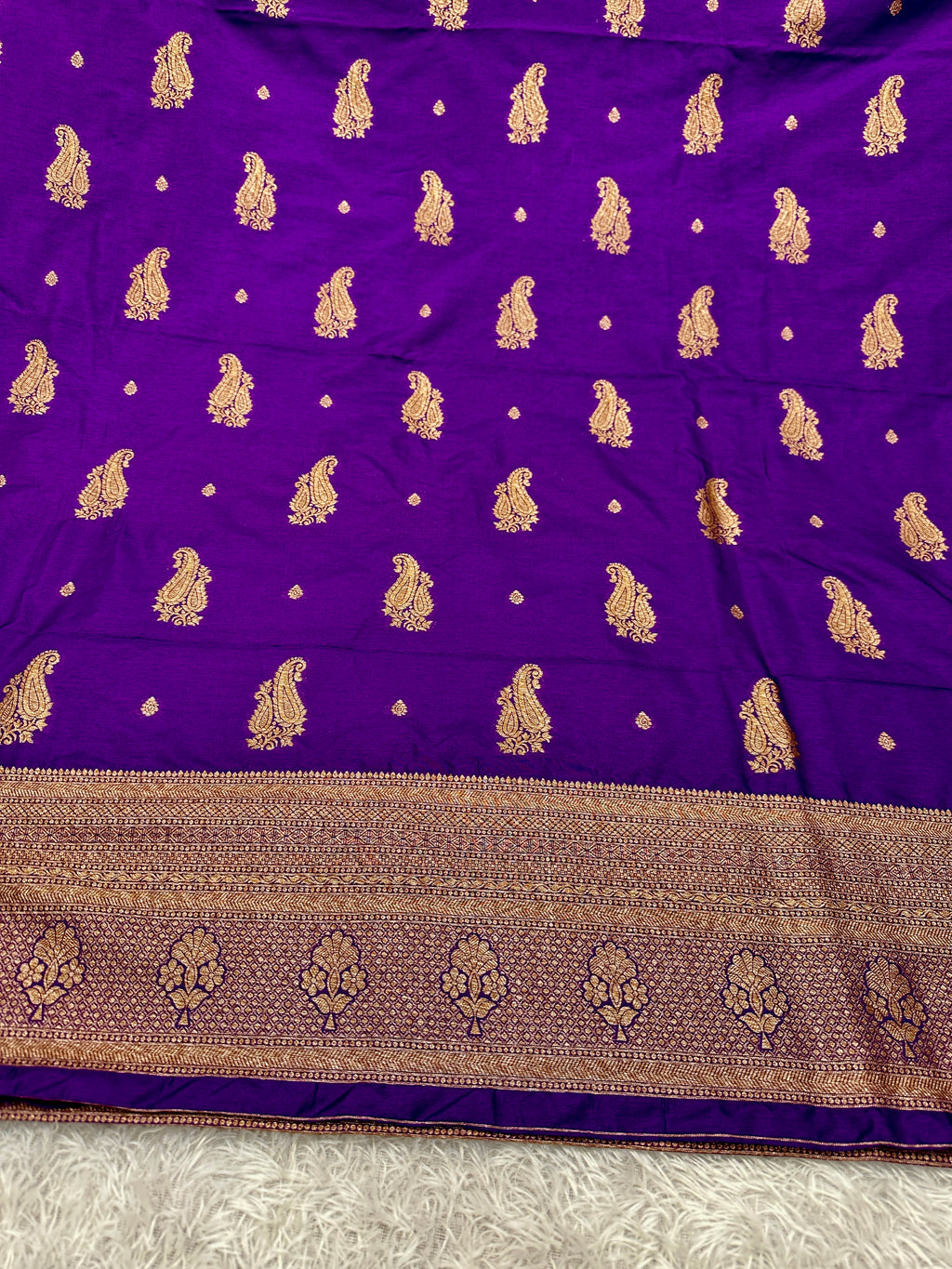 Banarasi Soft Silk 3 Piece Ladies Suit with Antique Zari Woven Work – MSS27