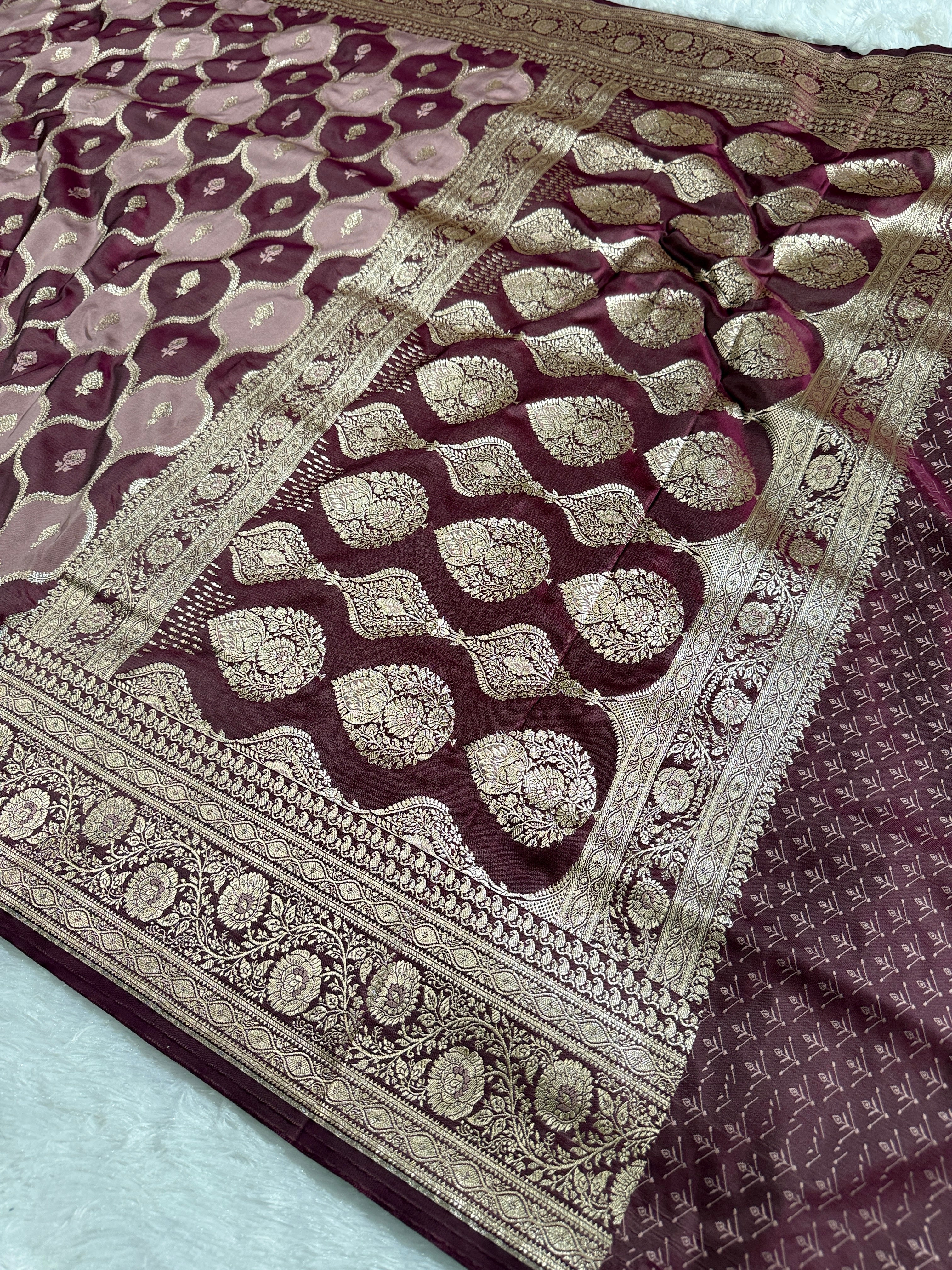 Wine & Strawberry Rangkaat Banarasi Mashru Silk Saree with Jacquard Woven Jaal Pattern MKS033