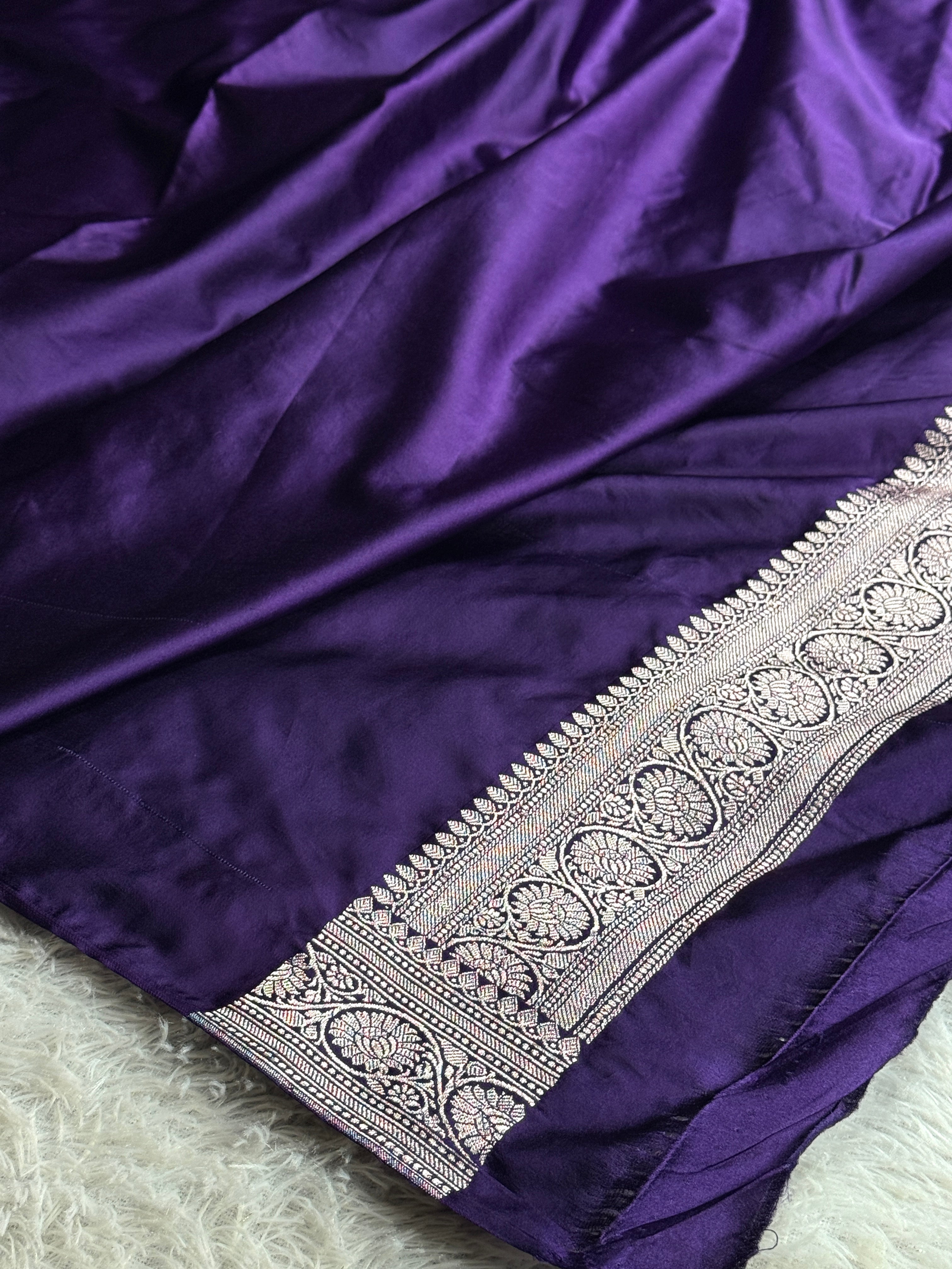 Cream with Purple Contrast Mashru Kataan Silk Saree with Buta Weaving & Rich Zari Pallu | MKS644