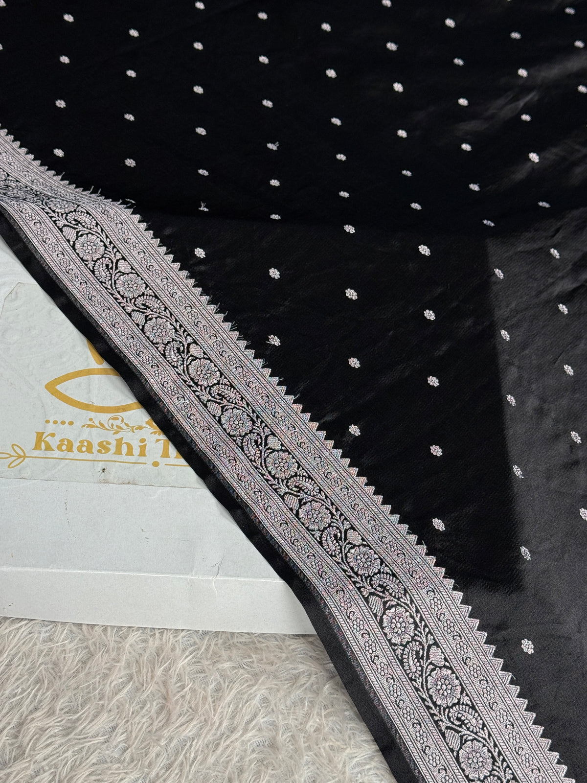 Elegant Black Banarasi Mashru Silk Saree with All-Over Buta Weave & Rich Zari Pallu | MKS818