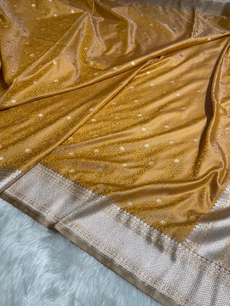 Banarasi Mashru Kataan Silk Saree Featuring Tanchoi Zari Meena Work with Rich Pallu – MKS411