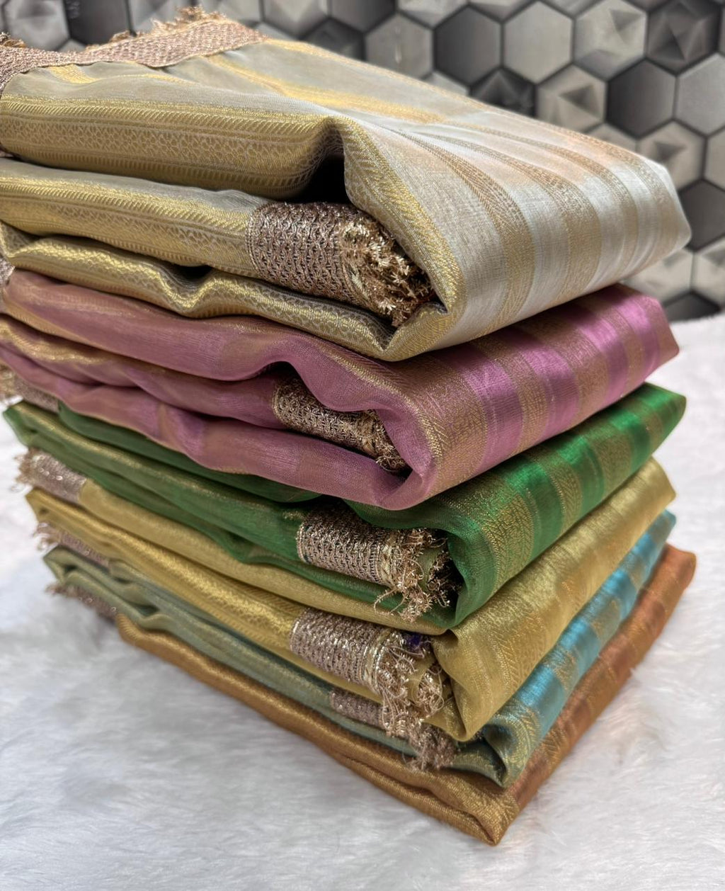 Maharani Tissue silk in Lining Design banarsi Patch Work Saree TSN02