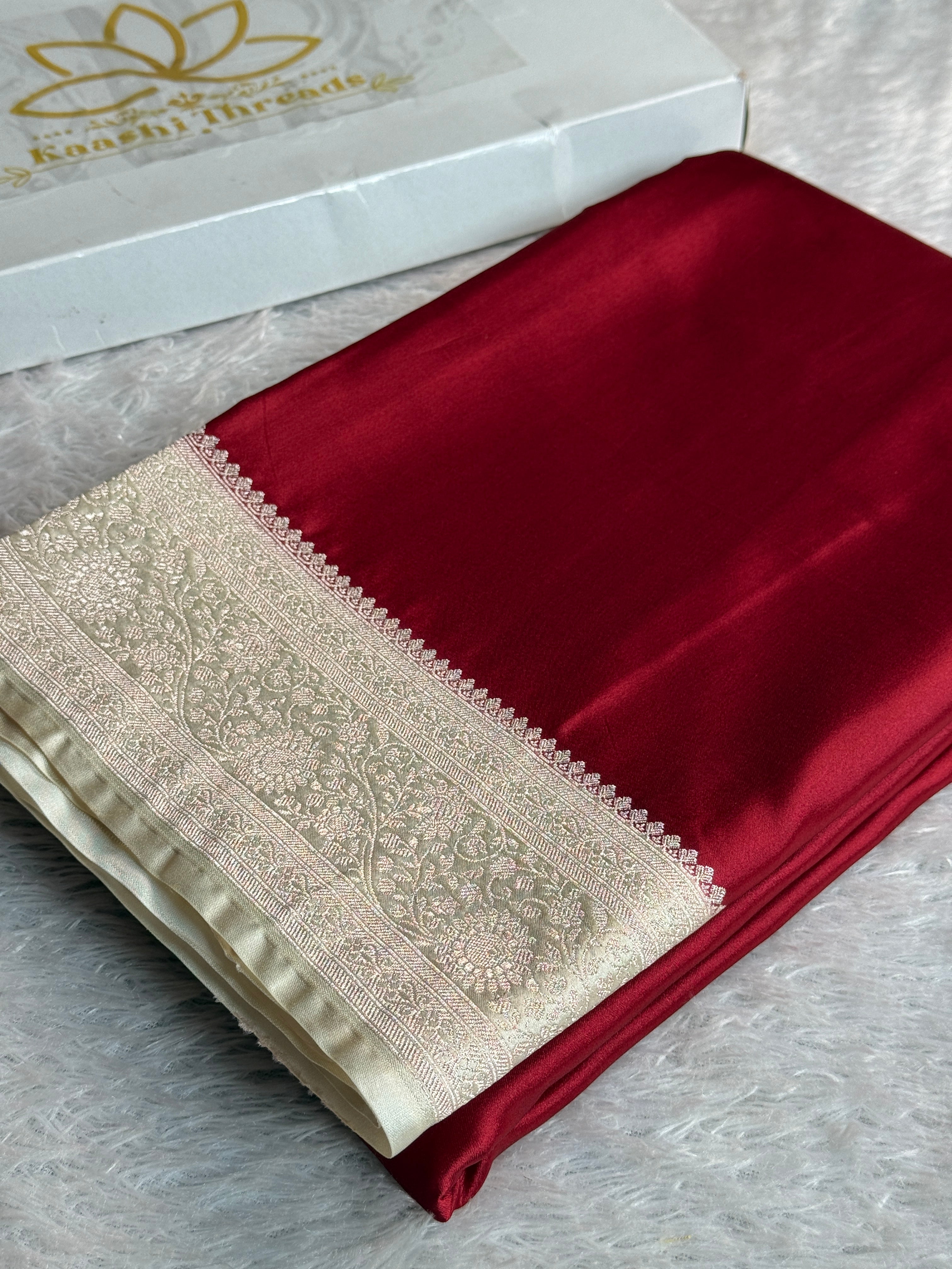 Elegant Maroon Mashru Kataan Silk Saree with Cream Contrast Zari Border – MKS632