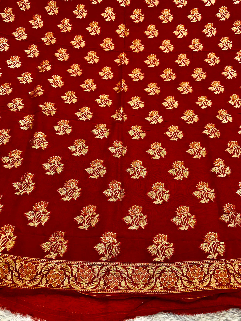 Banarasi Jacquard Zari Georgette Suit Dress – 3 Pc Set MSS22