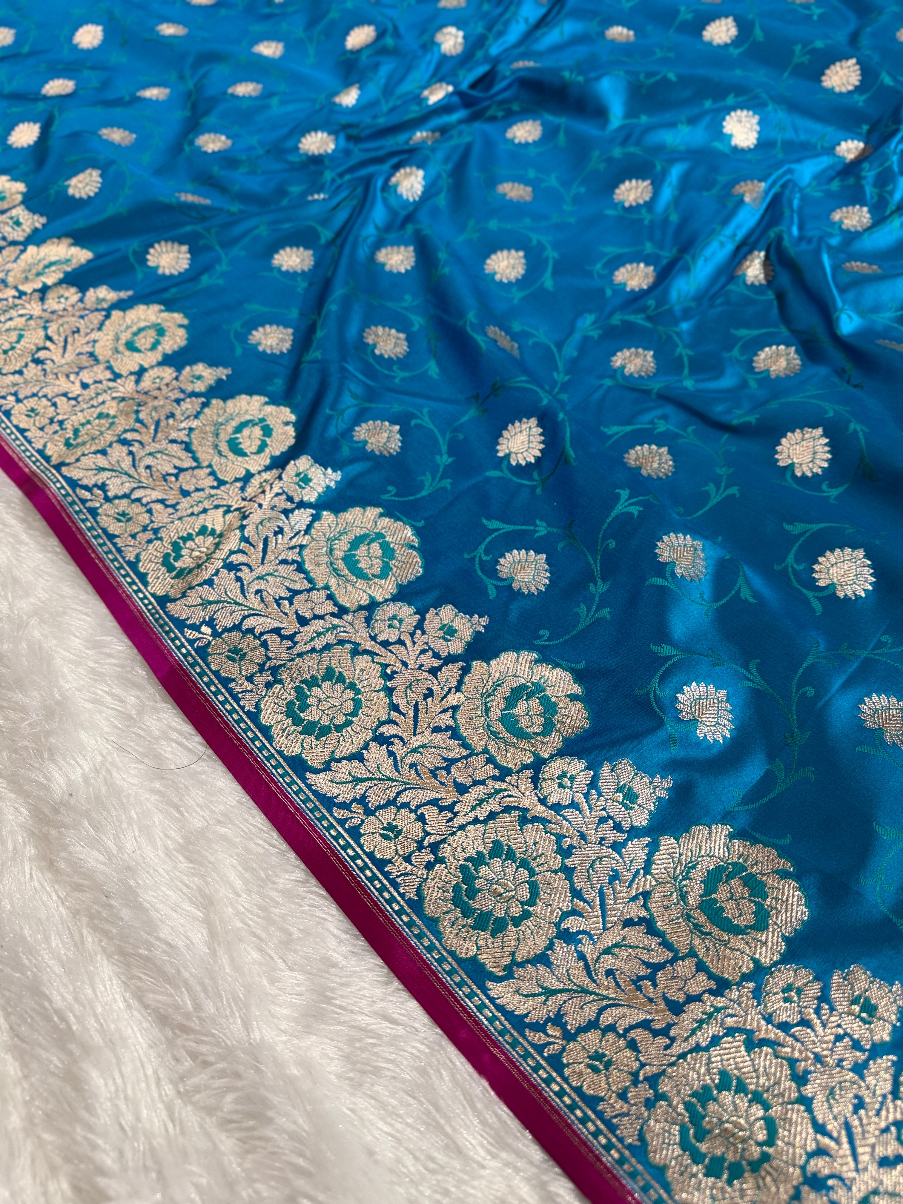 Peacock Blue Banarasi Mashru Kataan Silk Saree with Tanchoi Floral Weaving & Fancy Banarasi Border MKS102