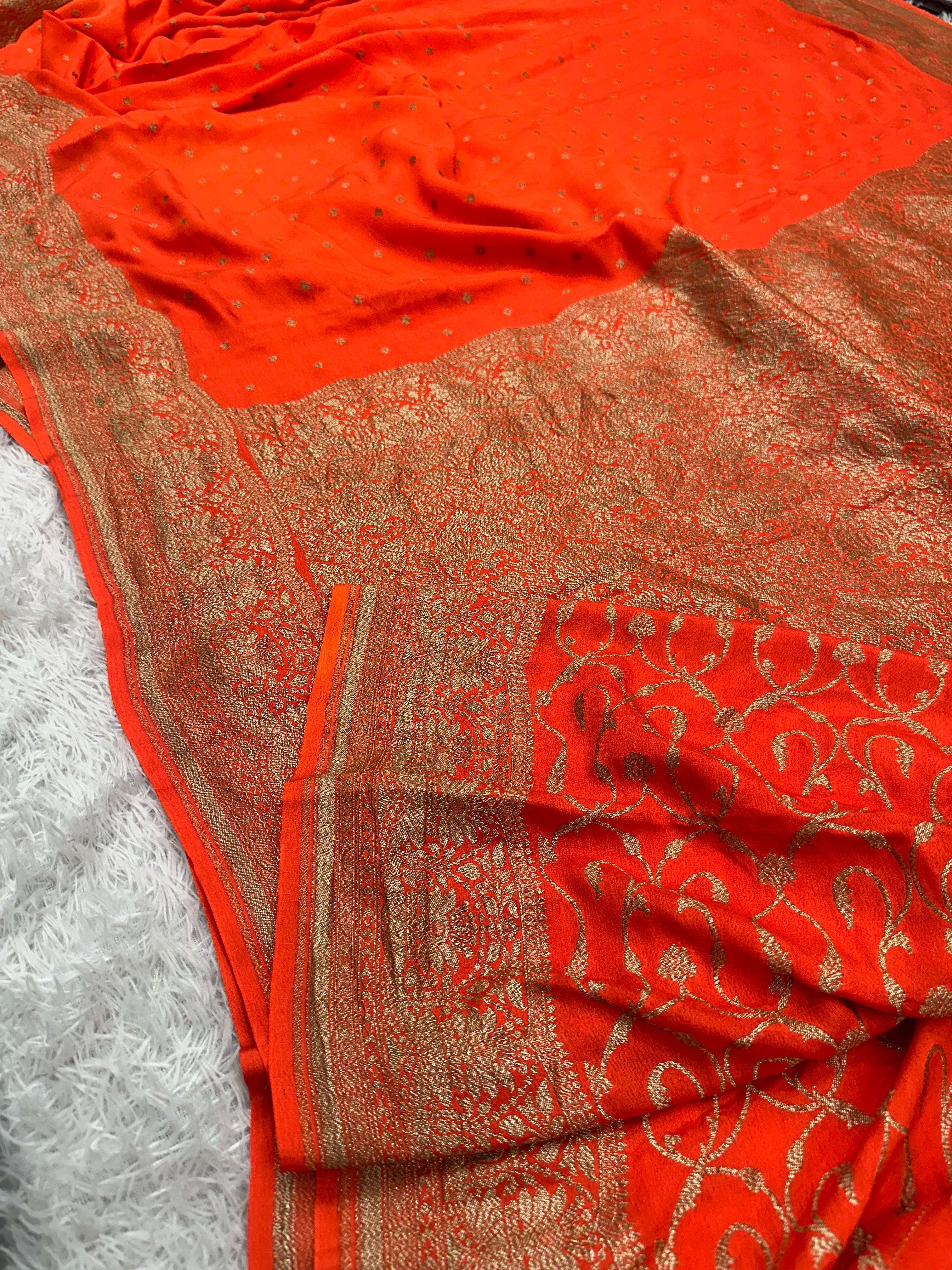 Luxury Pure Silk Crepe Saree with All Over Antique Buta Weaving, Rich Zari Border & Pallu – PS33