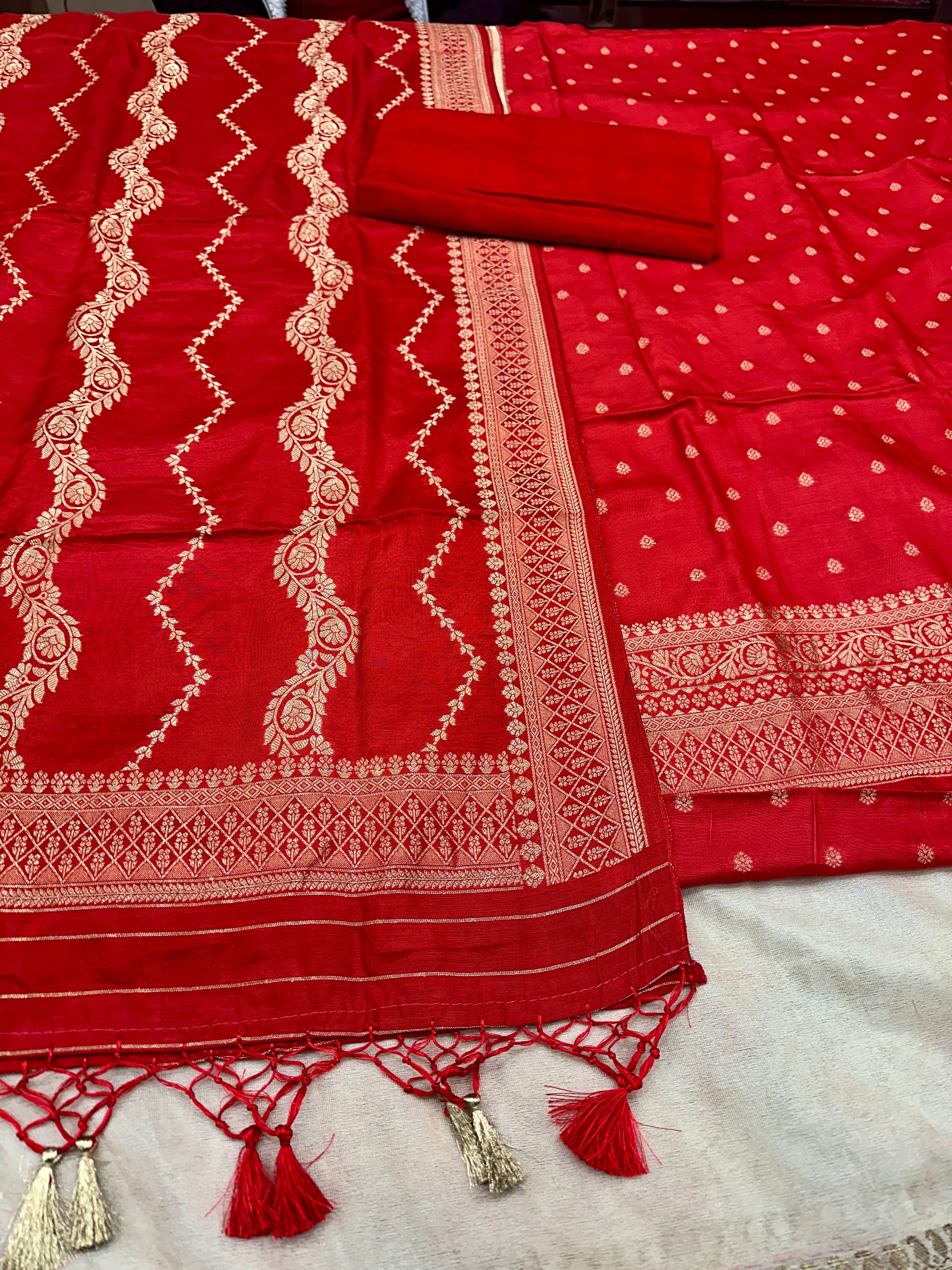 ✨ Banarasi Jacquard Gap Buti HO Silk 3-Piece Unstitched Dress Material MSS18