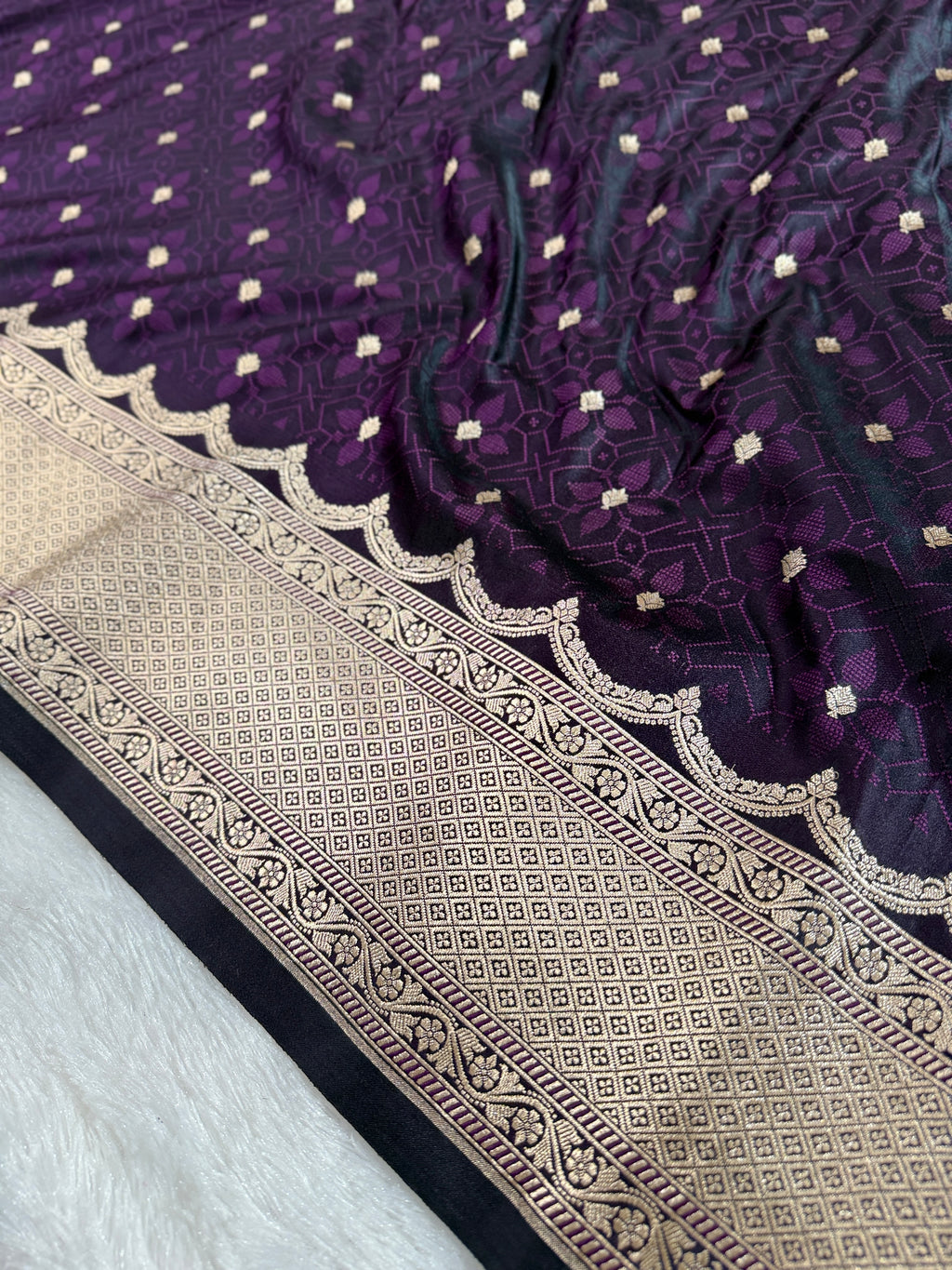 Wine Banarasi Mashru Silk Saree with Tanchoi Meena Woven Pattern & Fancy Jacquard Border MKS106