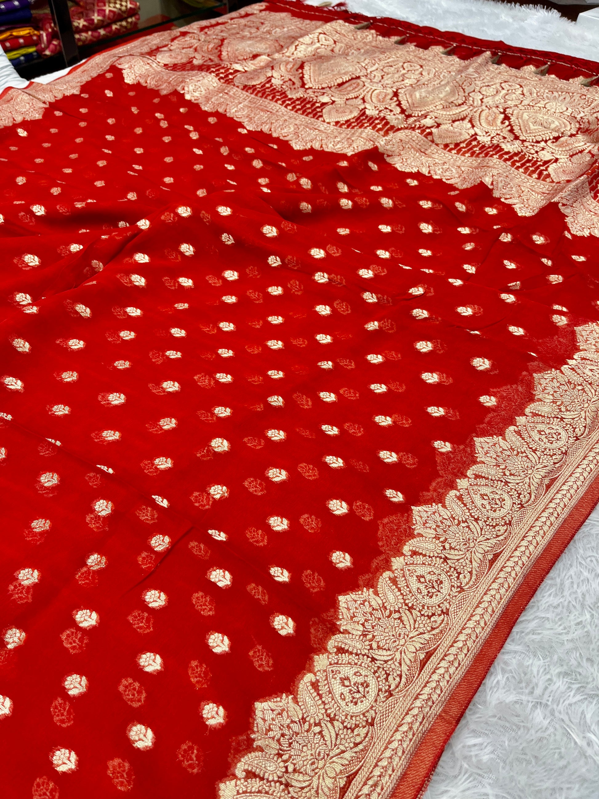 Banarsi Pure Natural Georgette Traditional Buta Design VSG04