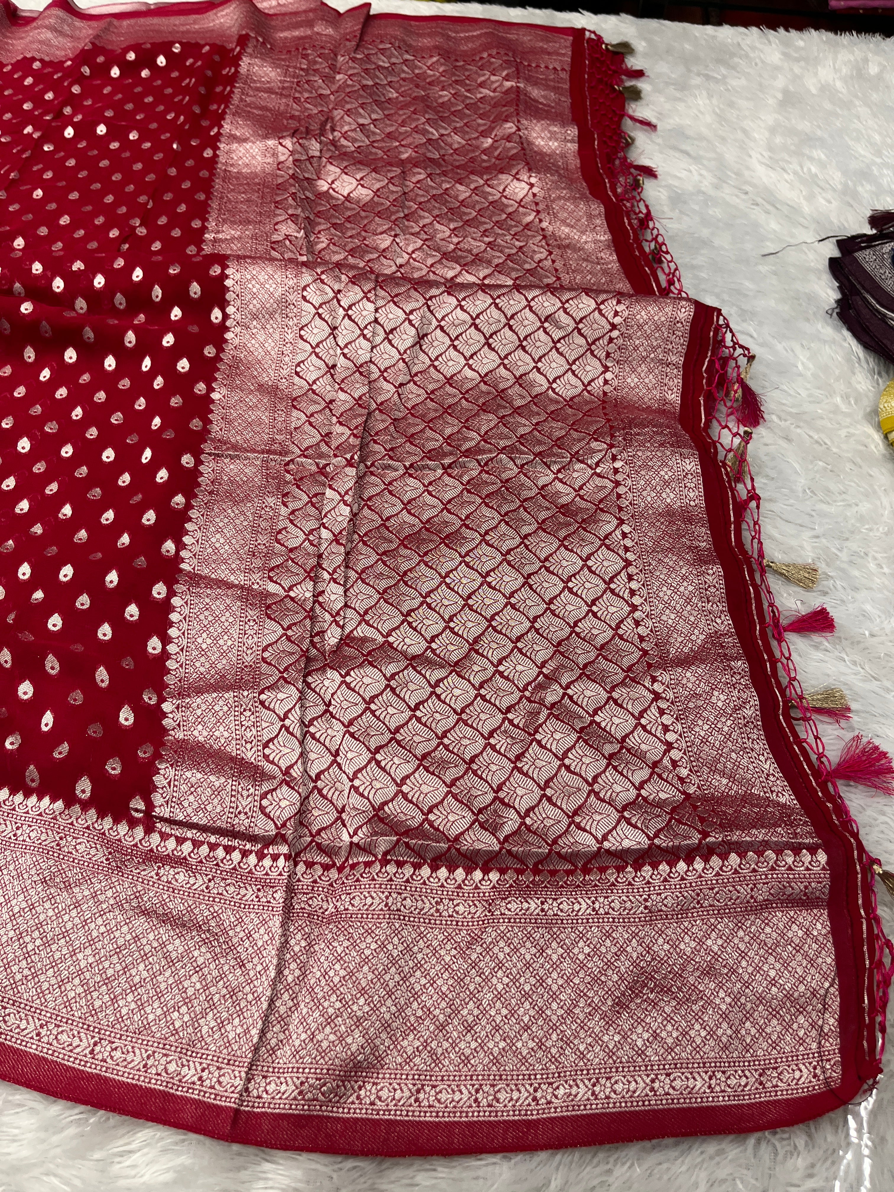 Banarsi Pure Natural Georgette Almond Buti  Design VSG06