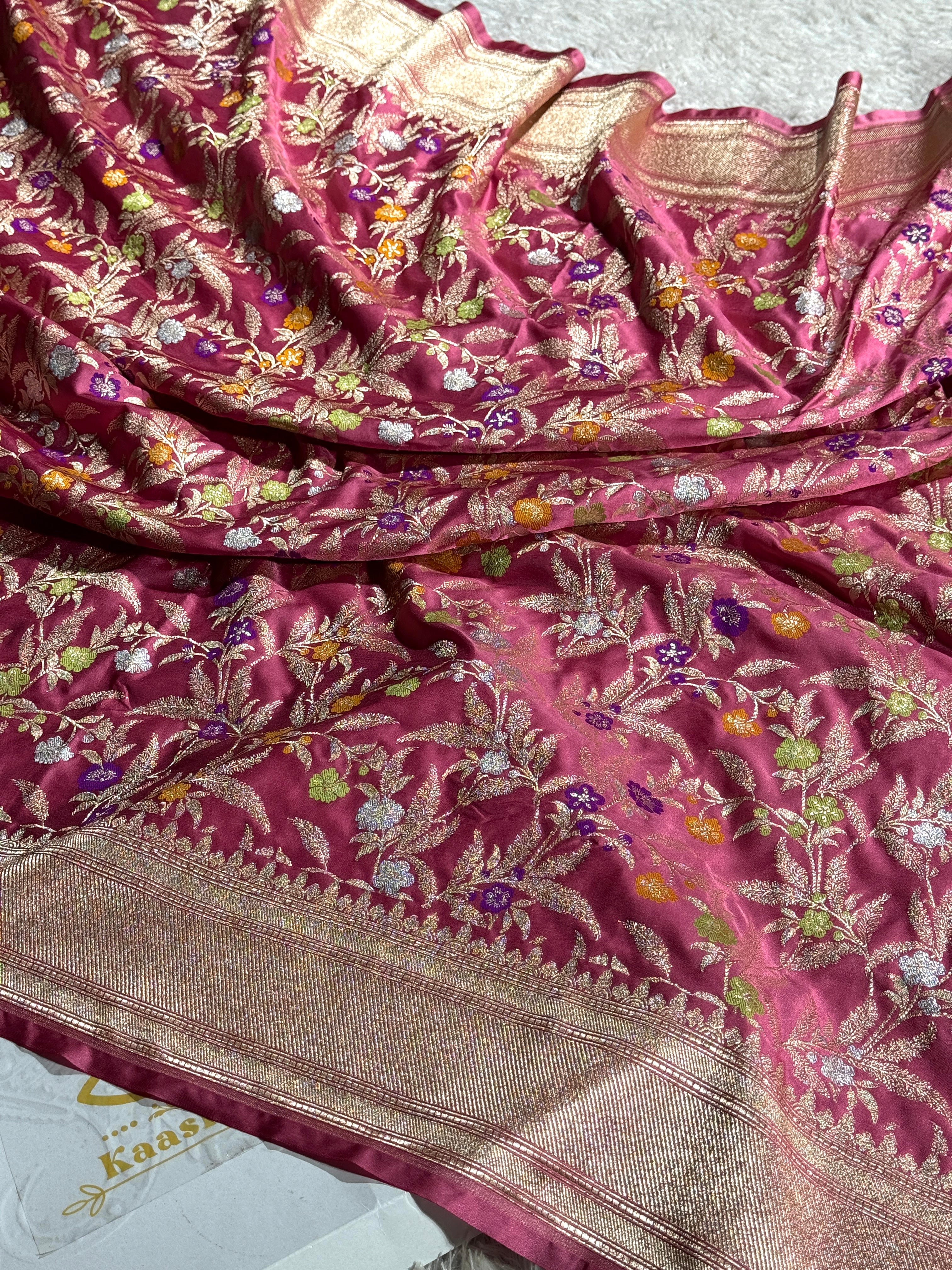 Strawberry Color Banarasi Mashru Silk Saree with Zari Meena Jangla Jaal Weave
MKS161