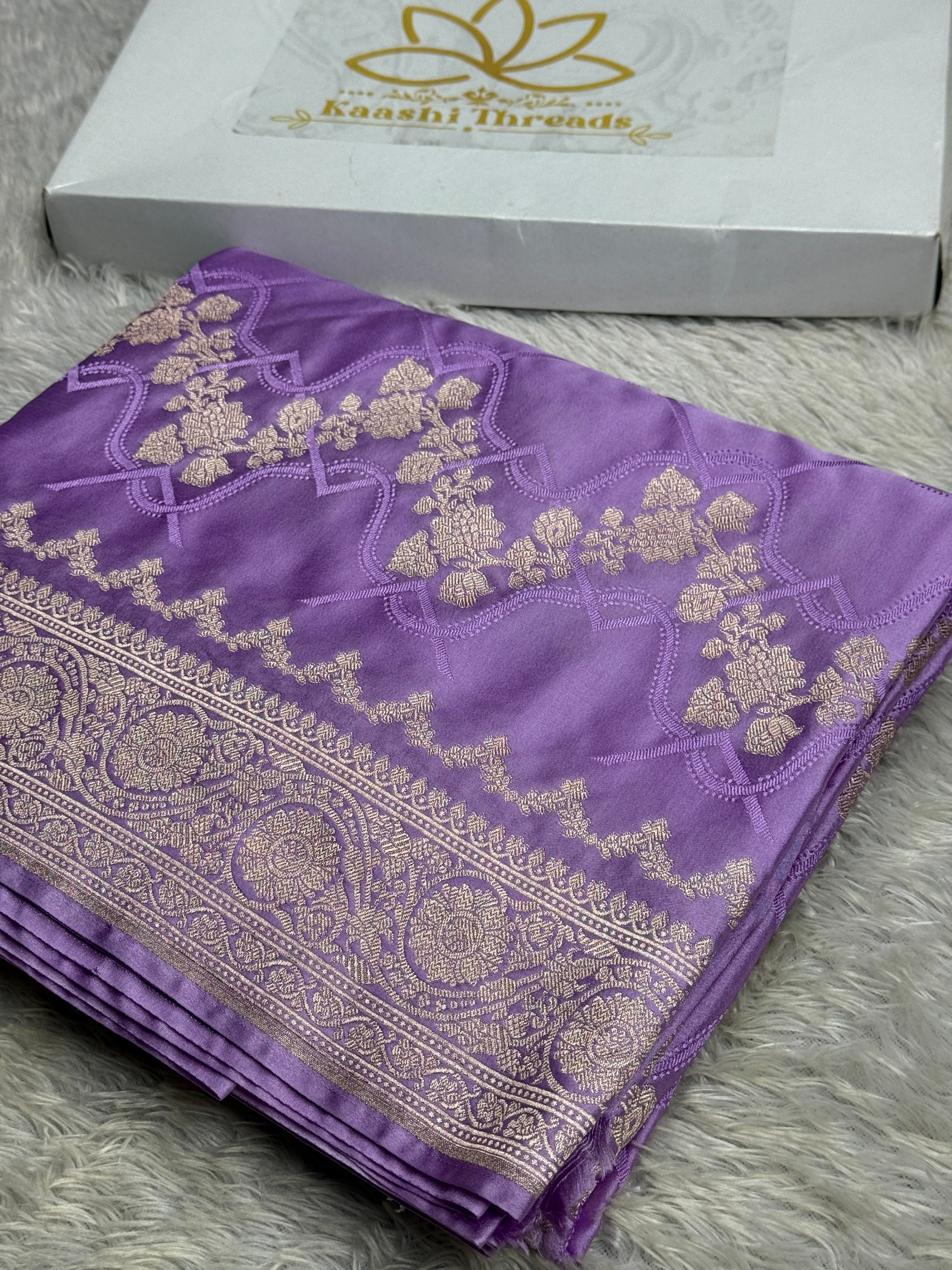 MKS303 – Mauve Banarasi Mashru Silk Saree with Jaal Woven Design & Rupa Sona Zari