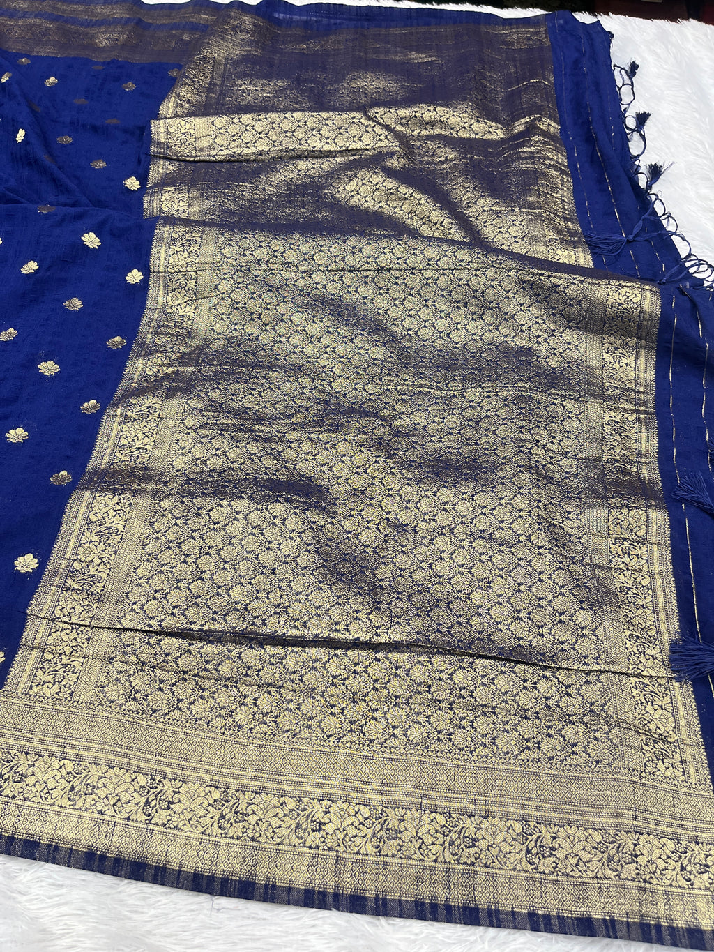 Raw Silk Navy Blue  Color Buti Saree RS001