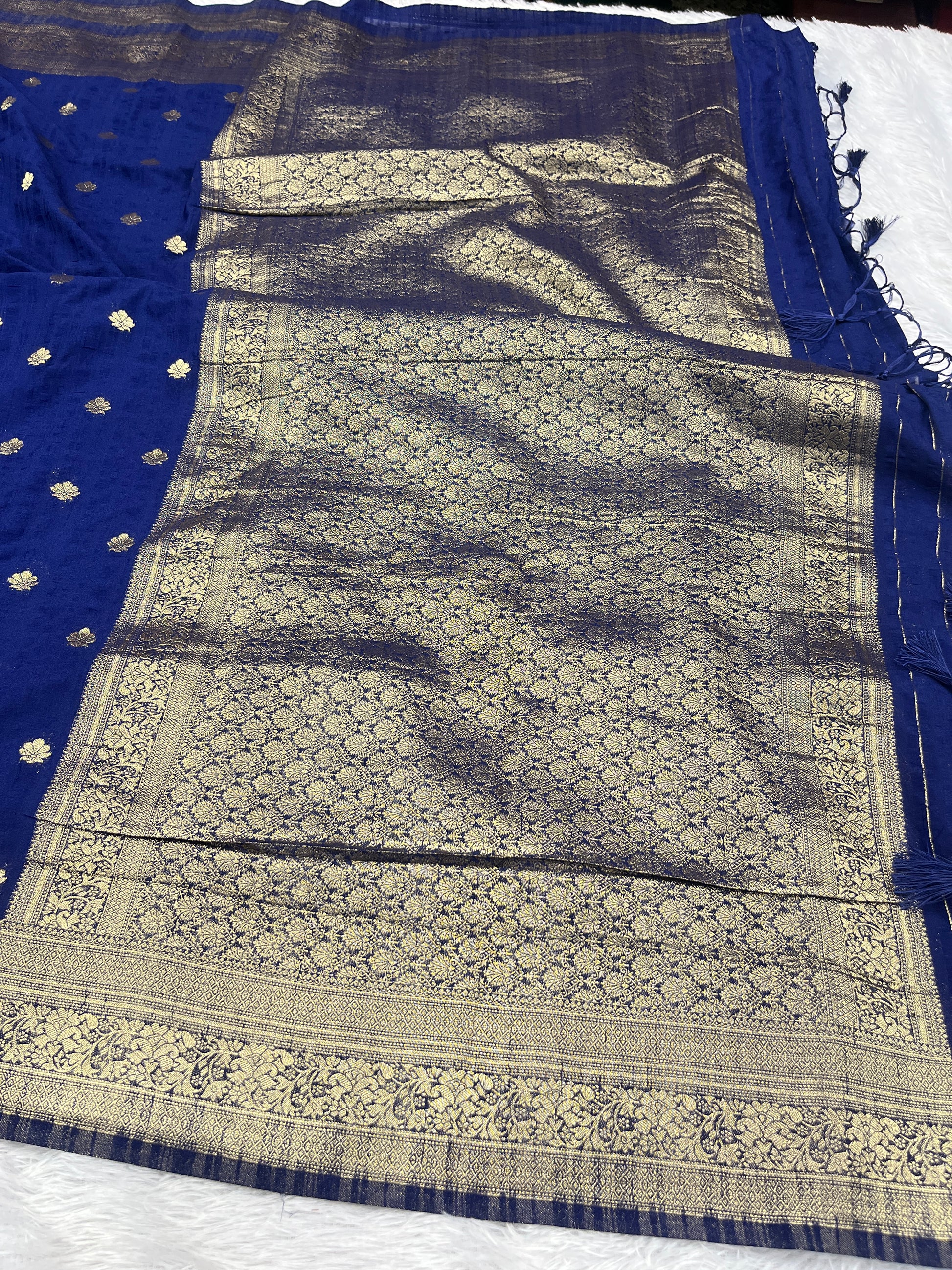 Raw Silk Navy Blue  Color Buti Saree RS001