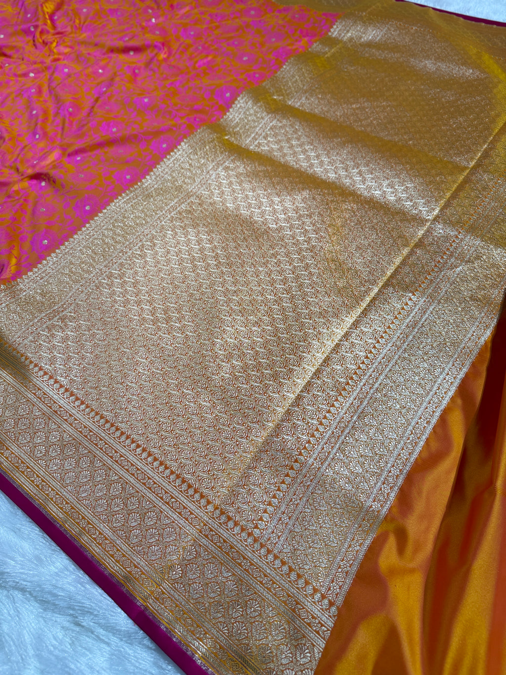 Yellow Banarasi Mashru Silk Saree with Dual Tone Tanchoi Jacquard Woven Design MKS095