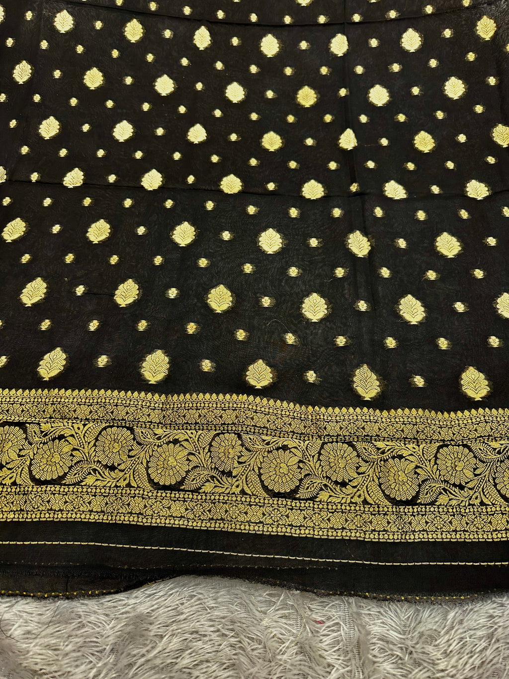 ✨ Banarasi Viscose Georgette Suit Set ✨VSS11