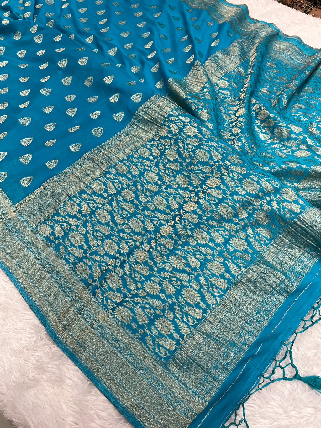 Chinon Silk Buta Zari Firozi Color Saree CN01