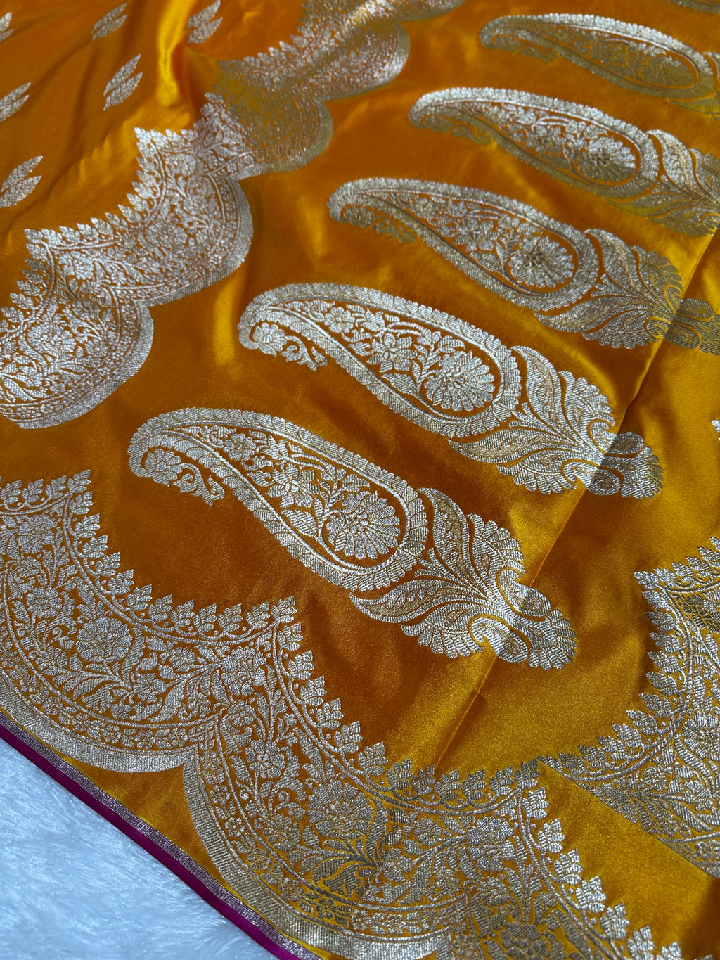 Yellow Banarasi Mashru Silk Saree with Jacquard Dual Buta Weave & Soft Zari Detailing MKS088