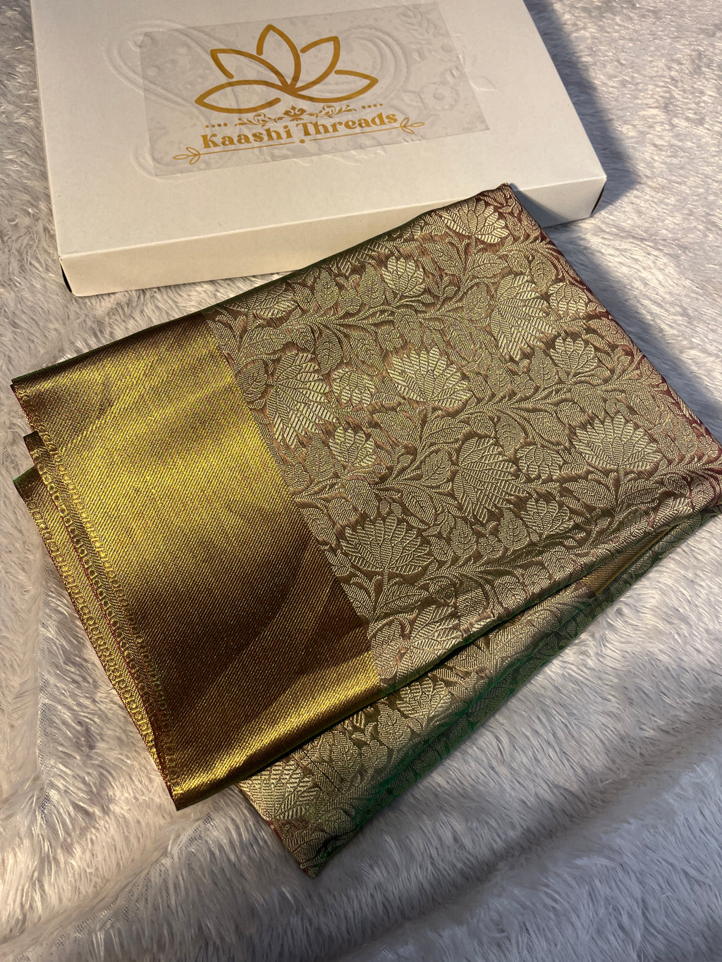 Parrot Tissue Resham Saree Ts36